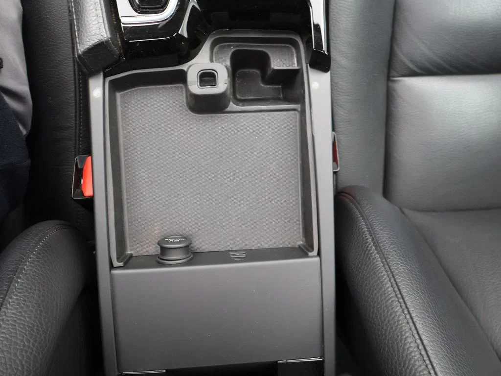 Volvo-V60-image-24