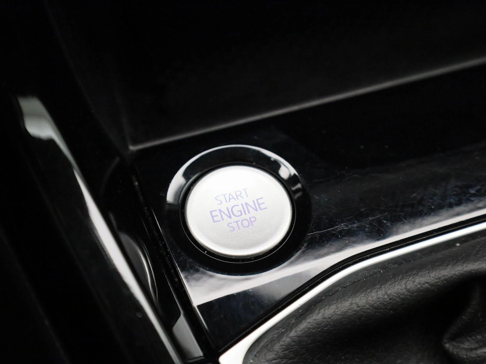 Volkswagen-T-Cross-image-27