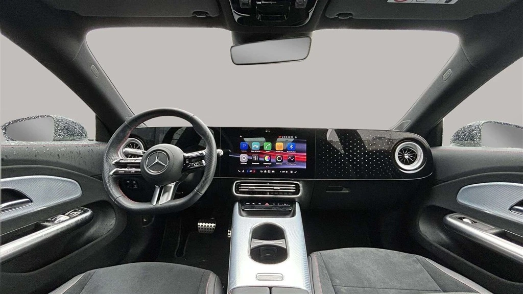Mercedes-Benz-CLA-image-11
