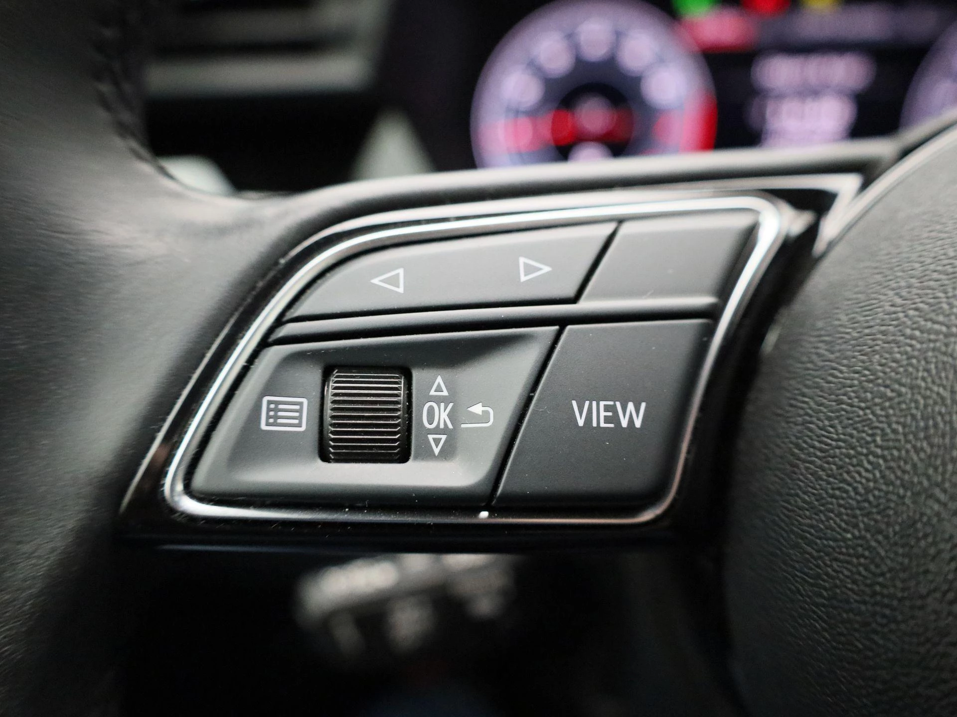 Audi A3 Limousine 30 TFSI S edition