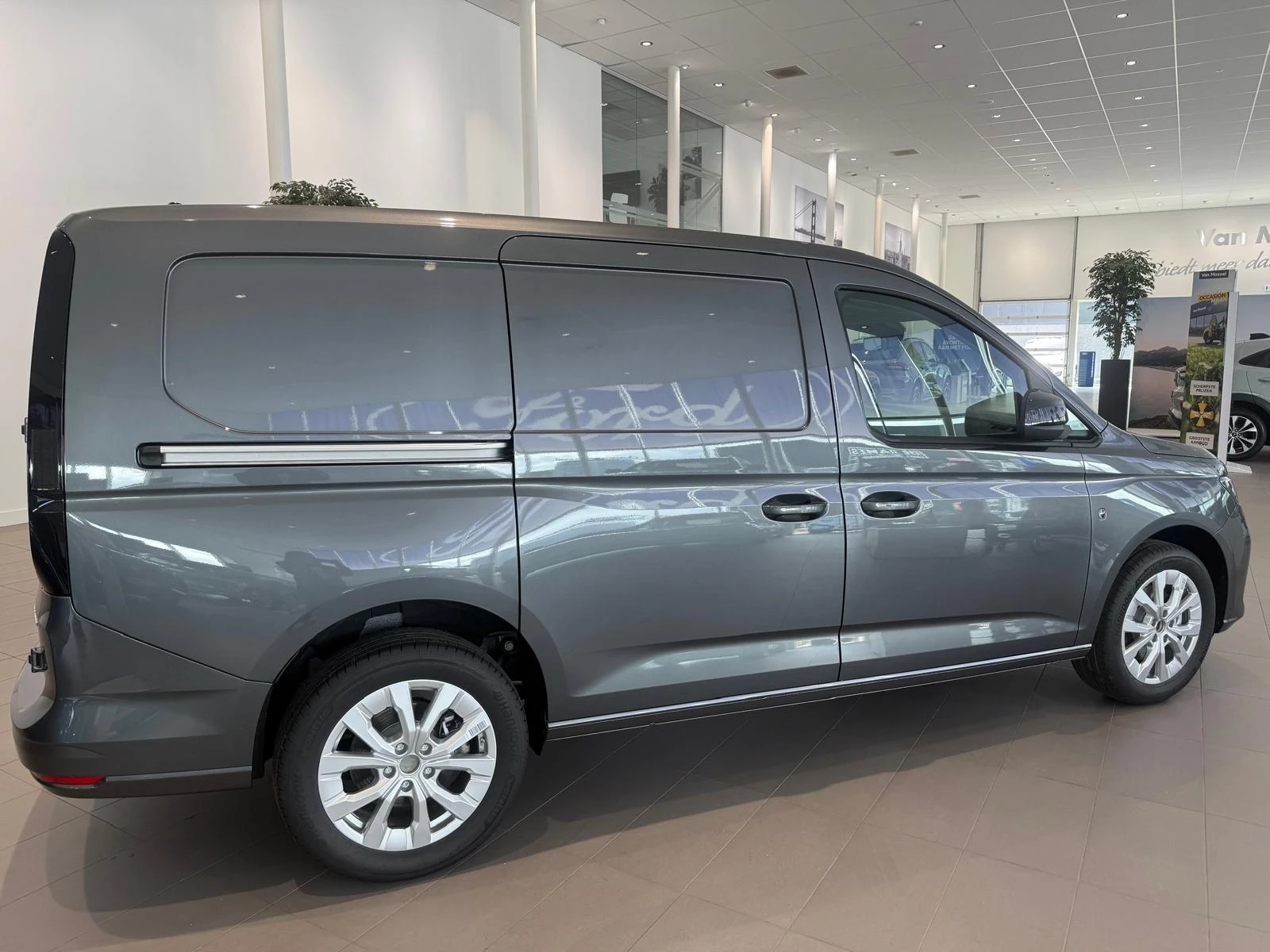Ford Transit Connect 2.0 EcoBlue L2 Limited
