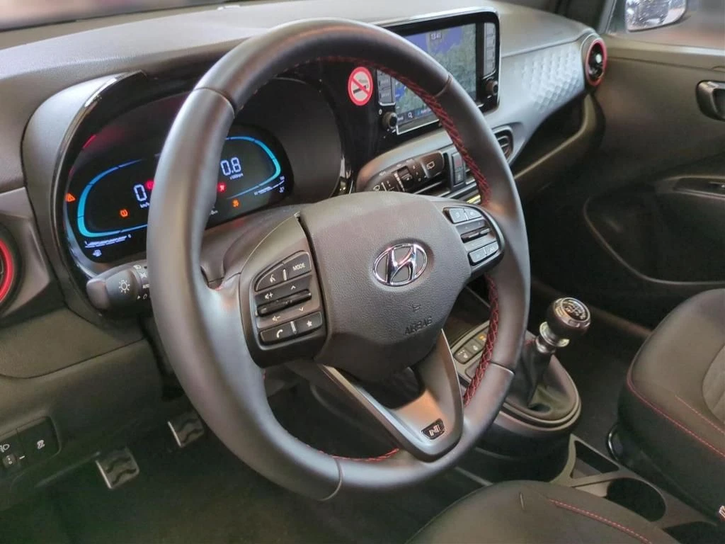Hyundai-i10-image-10