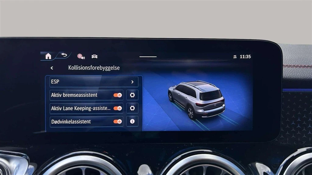 Mercedes-Benz-EQB-image-17