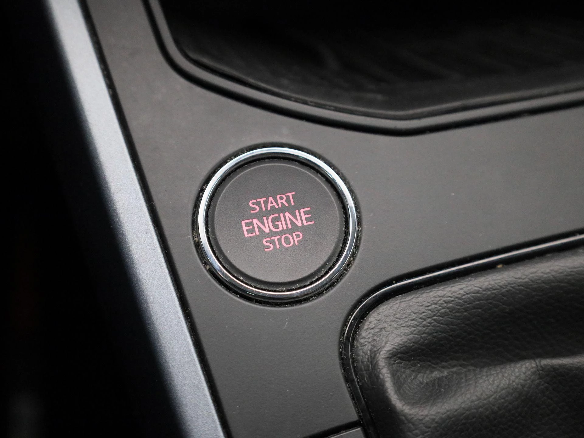 SEAT-Arona-image-24