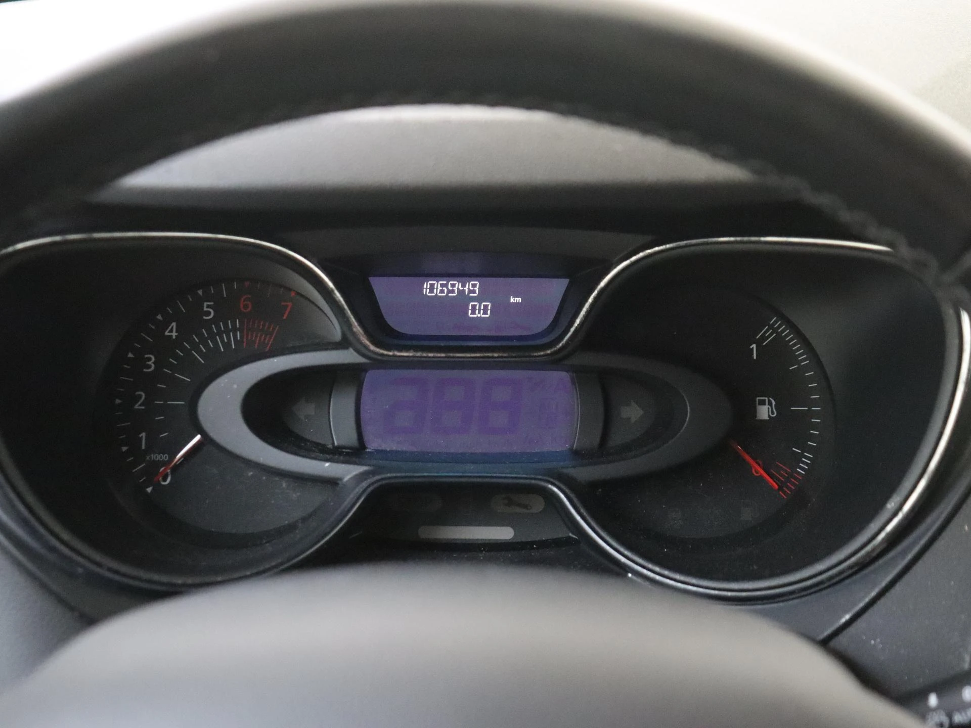 Renault-Captur-image-13