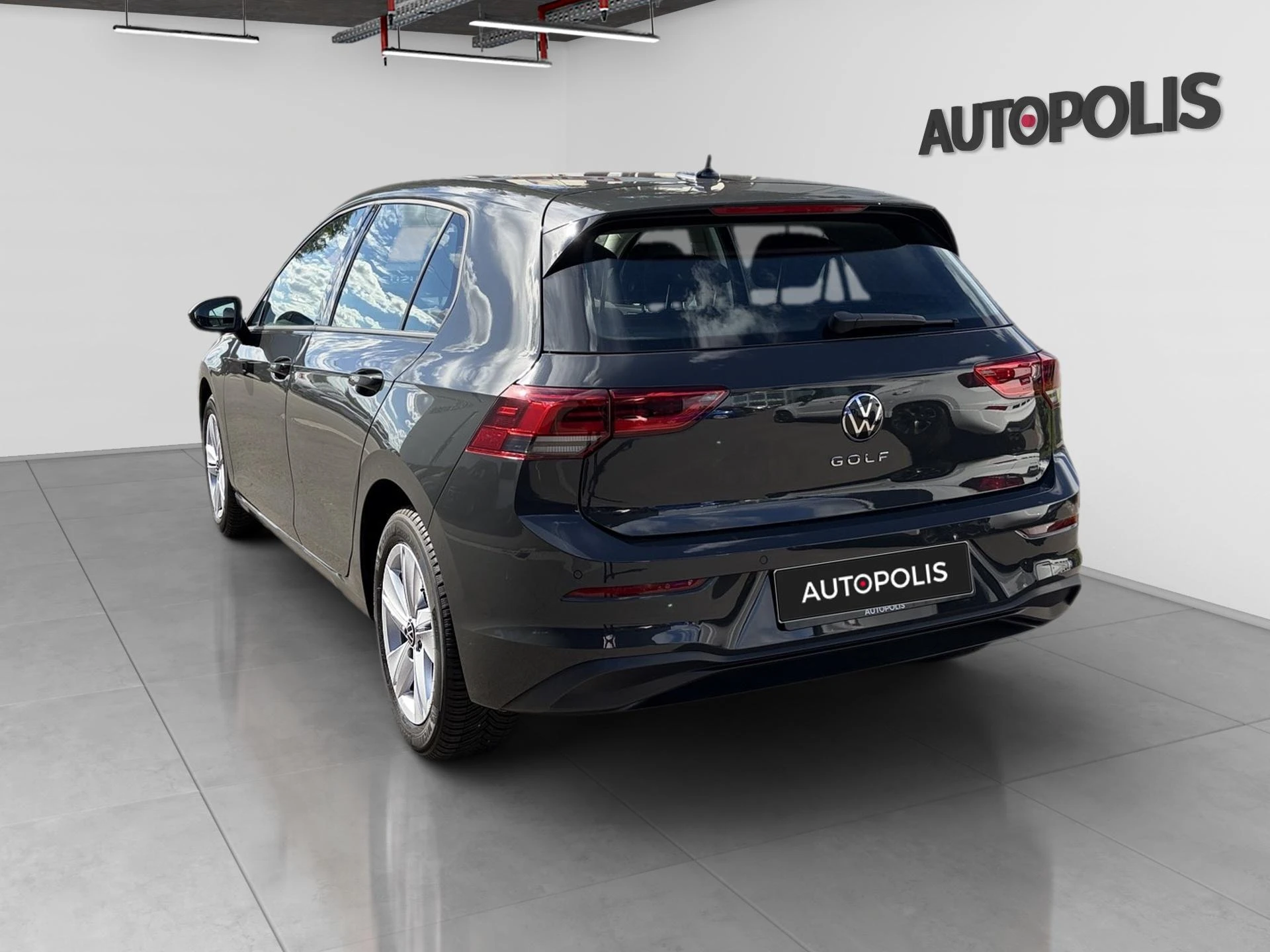 Volkswagen-Golf-image-20