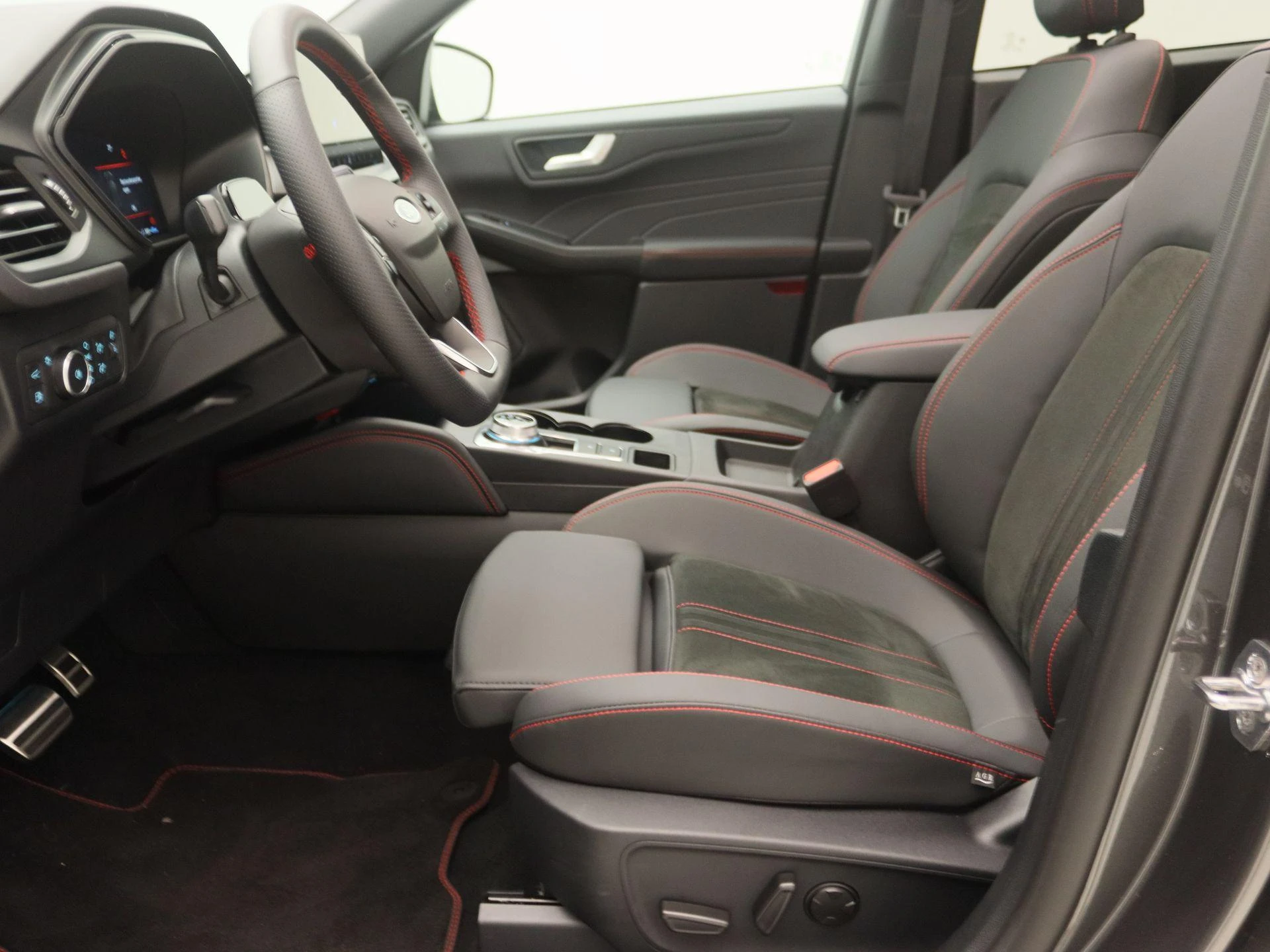 Ford-Kuga-image-11