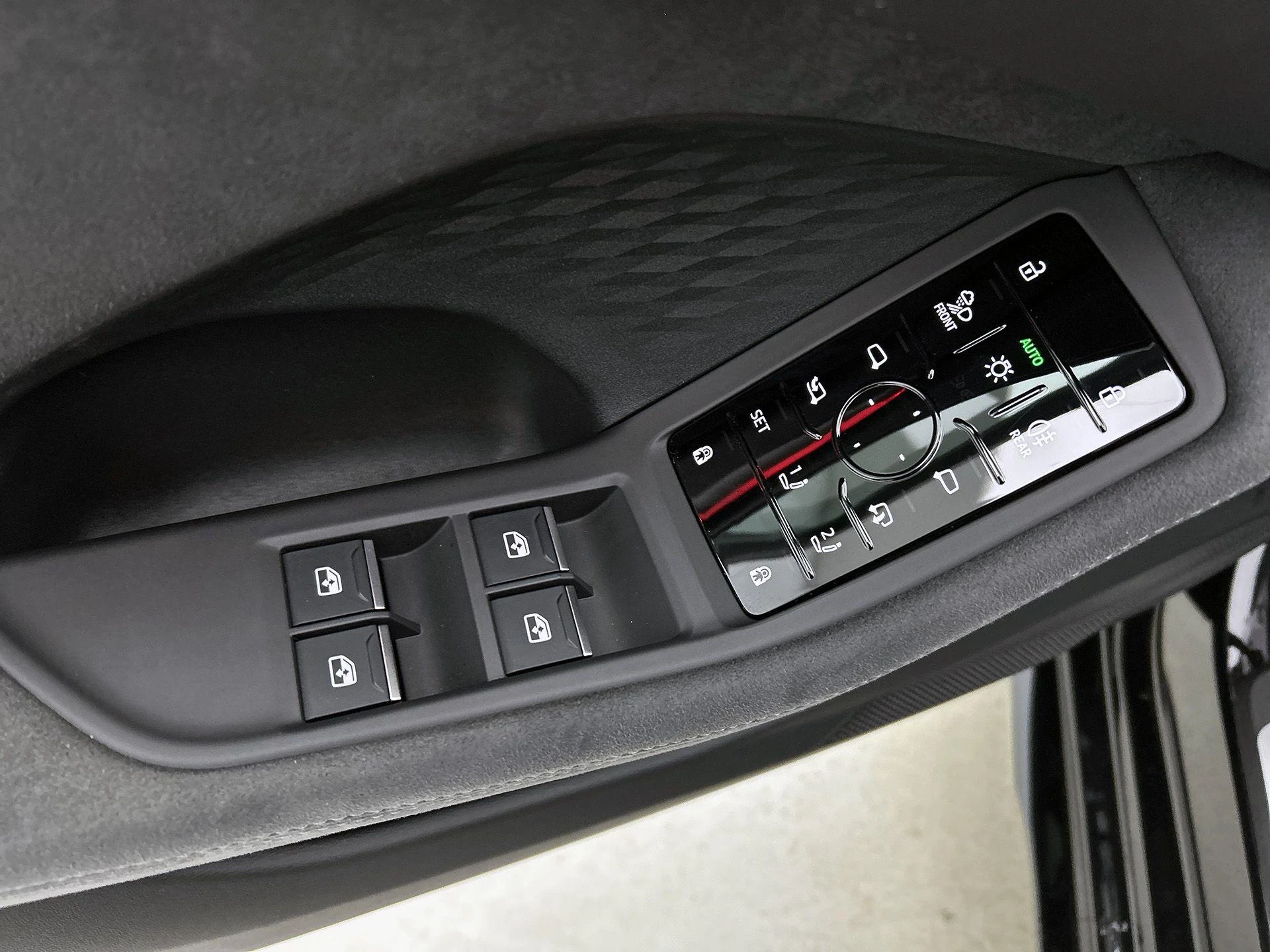 Audi-A6-image-38