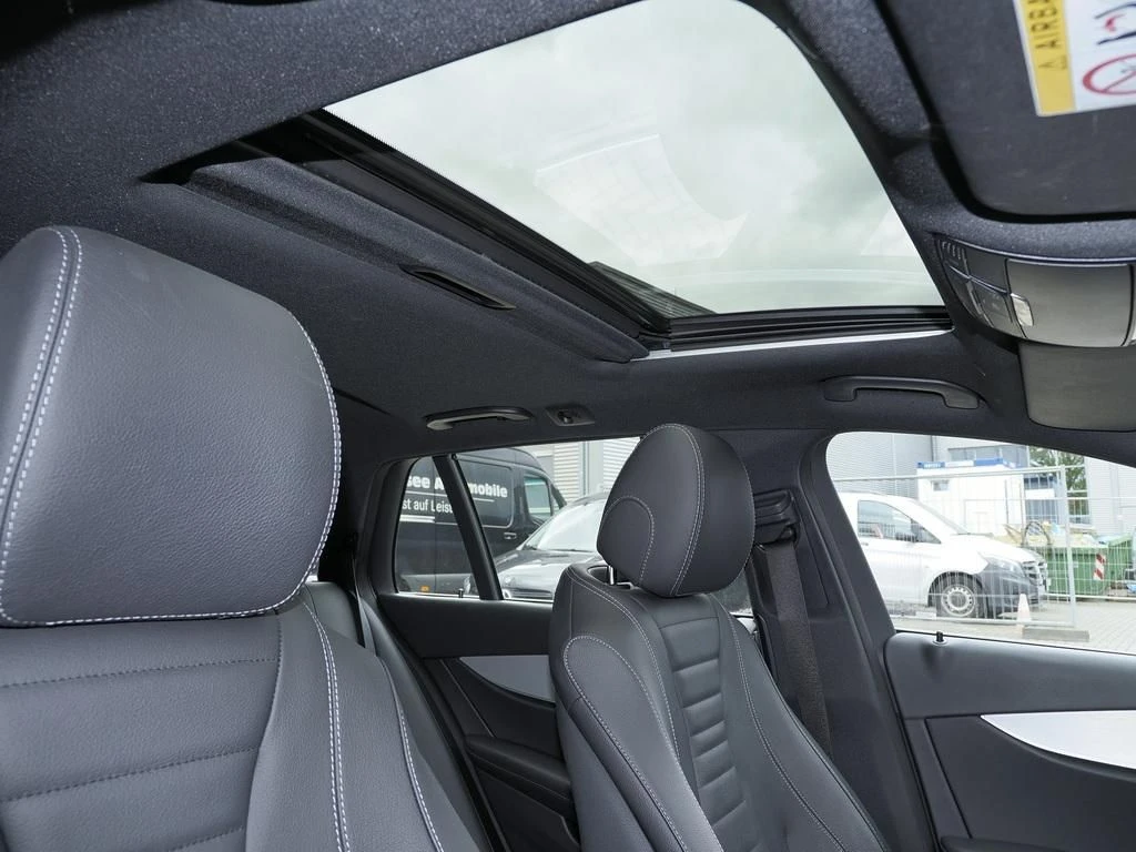 Mercedes-Benz-E-Klasse 450-image-14