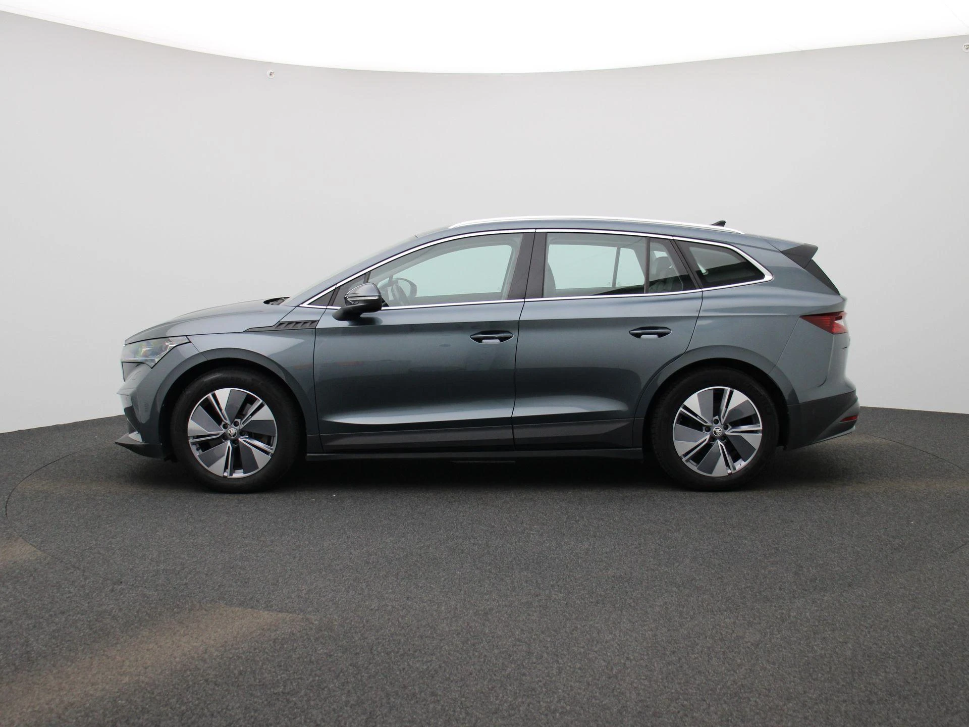 Škoda-Enyaq iV-image-3