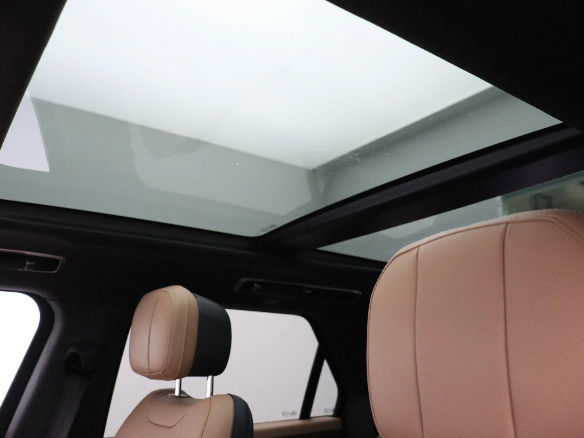 Land Rover Range Rover Sport P510e Autobiography