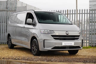 Volkswagen Transporter T32 TDI 150 Van