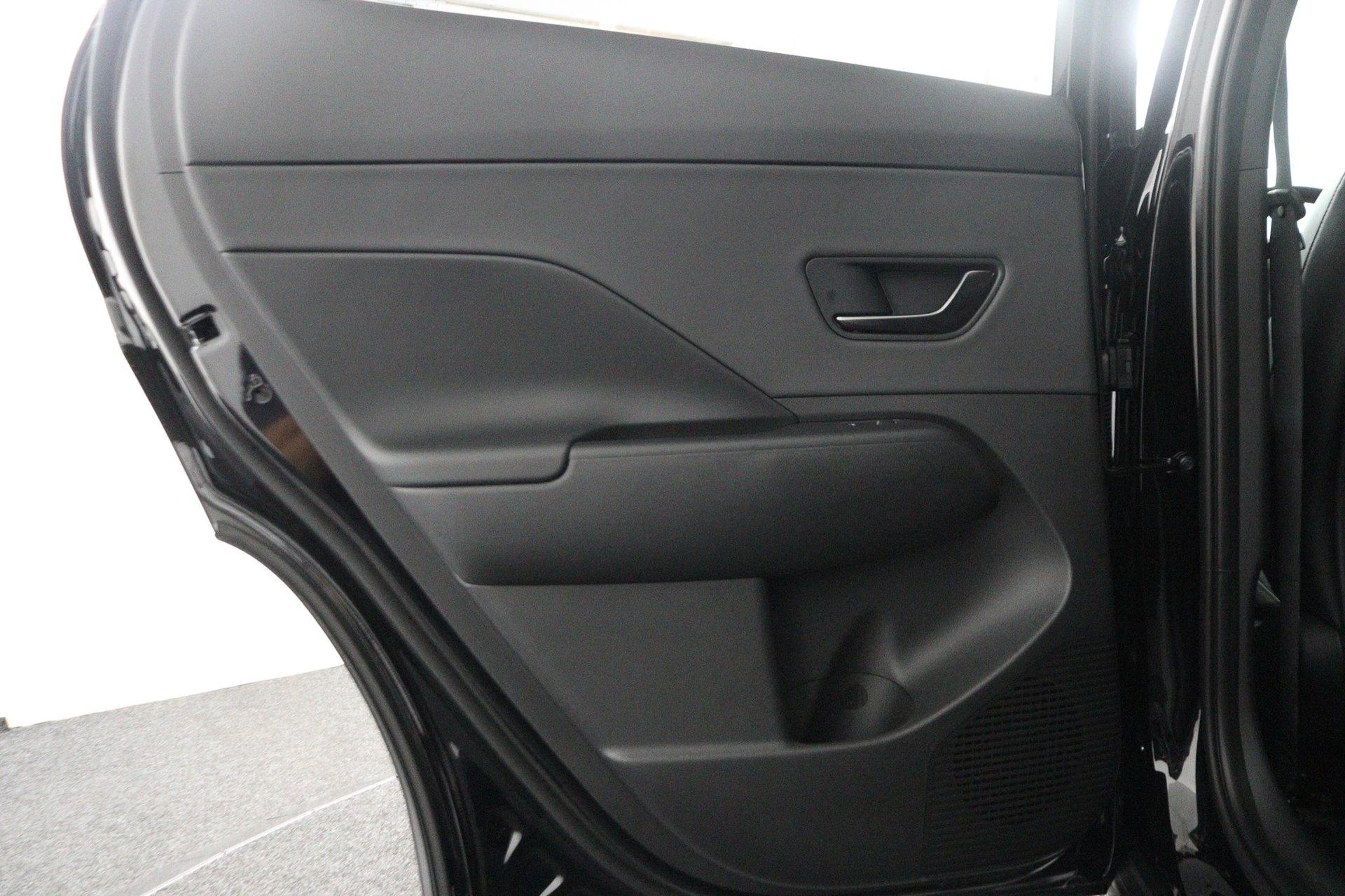 Hyundai-Kona-image-39