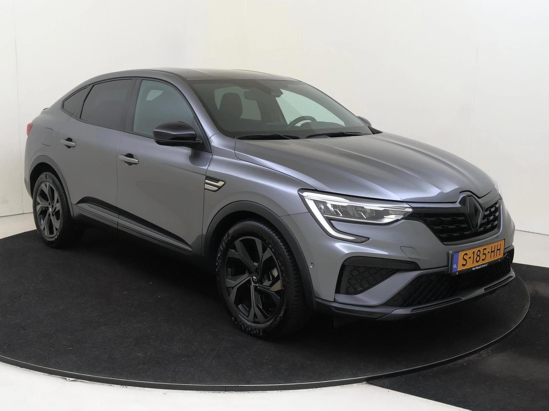 Renault-Arkana-image-1