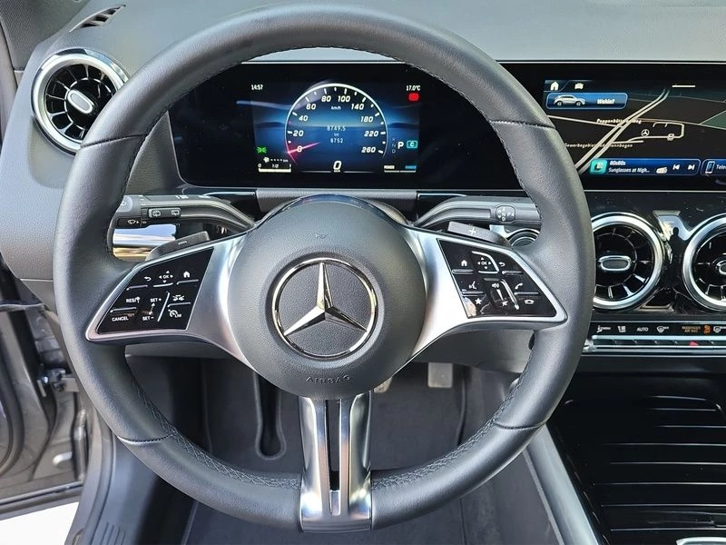 Mercedes-Benz GLA 200 PROGRESSIVE AHK SHZ MBUX NAVI KLIMA Progressive
