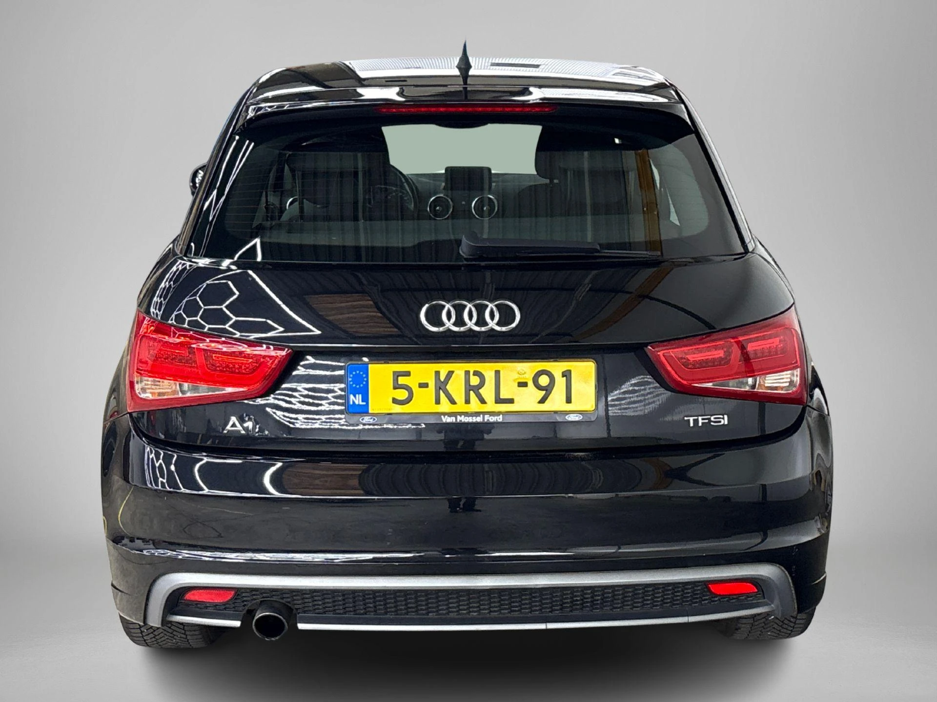 Audi-A1 Sportback-image-2