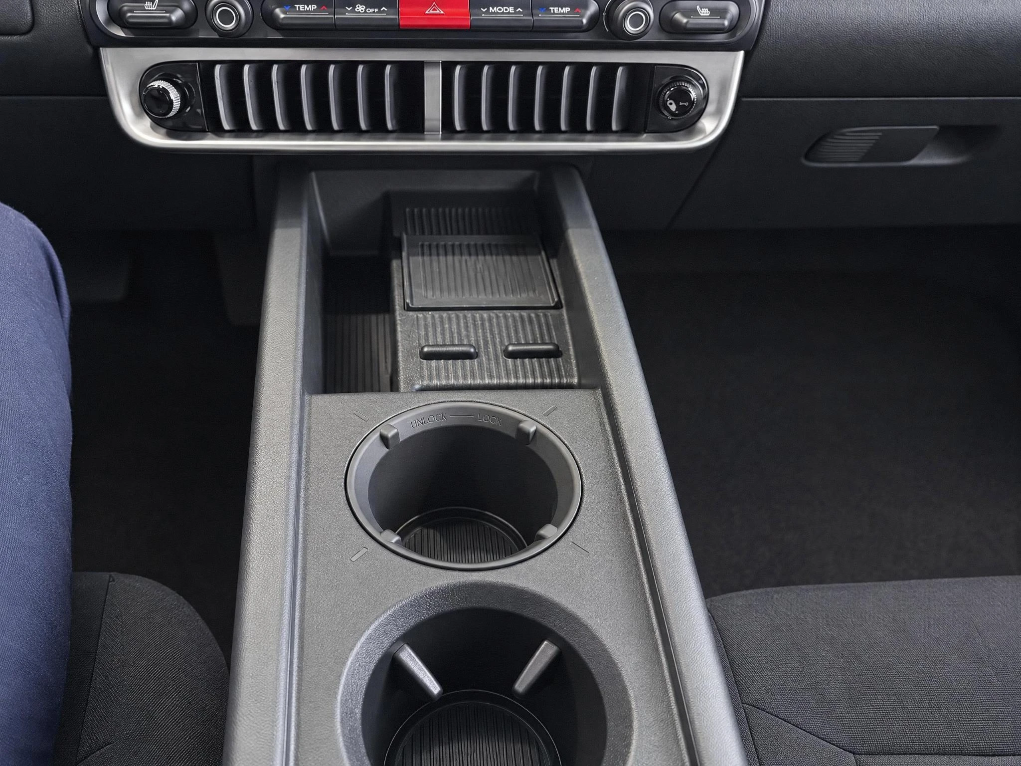 Hyundai-IONIQ 3-image-18