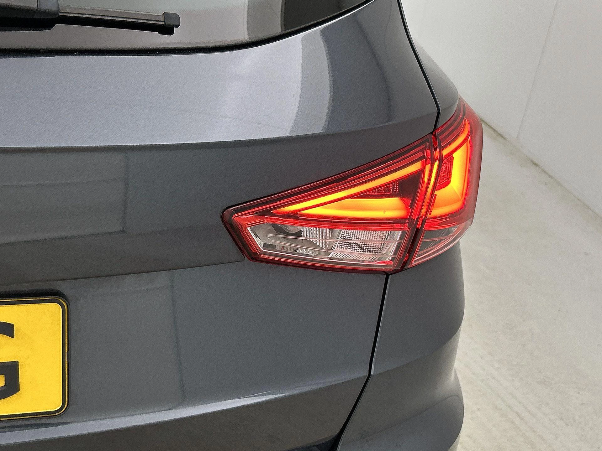 SEAT-Arona-image-15