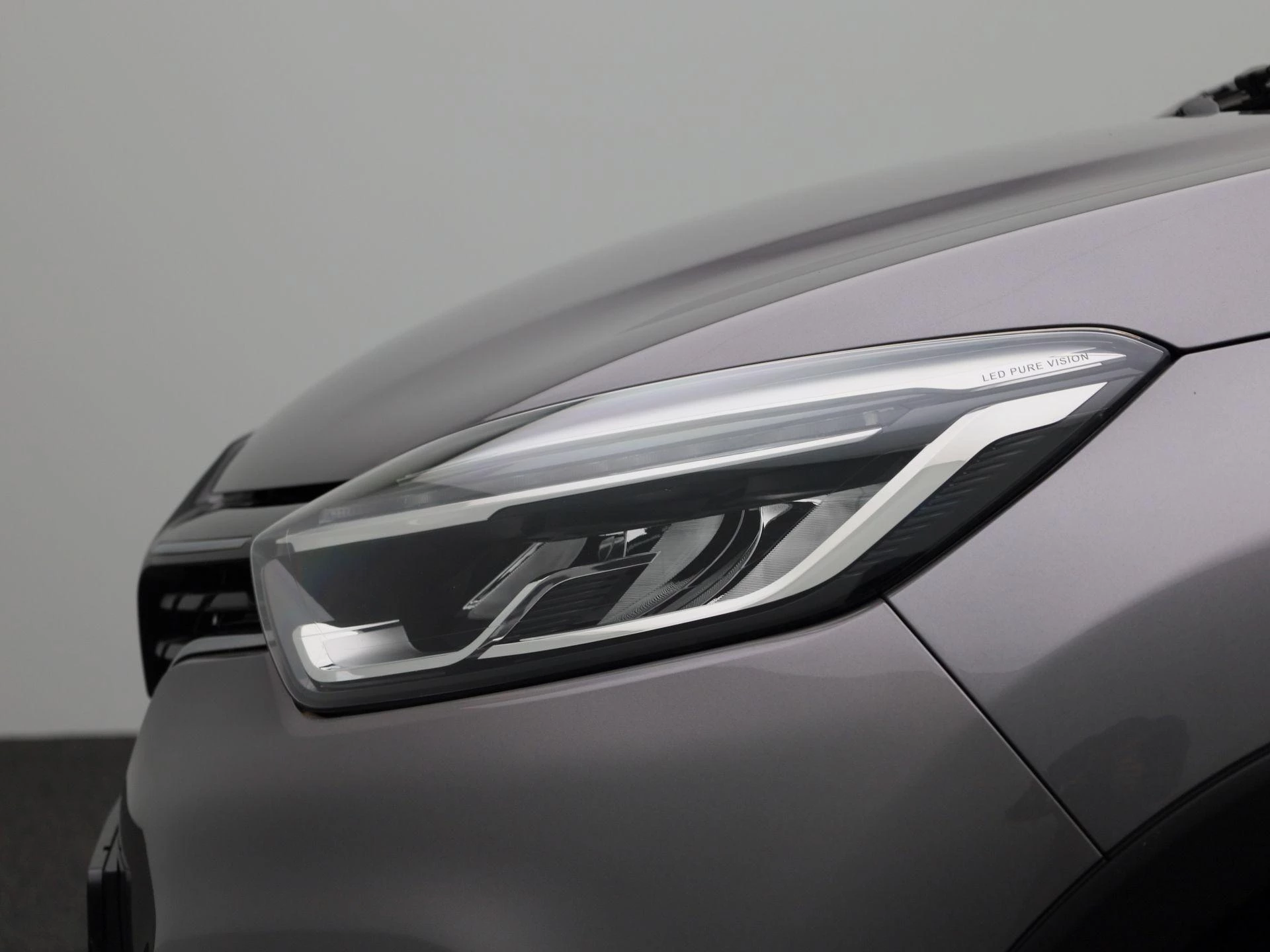 Renault-Captur-image-14