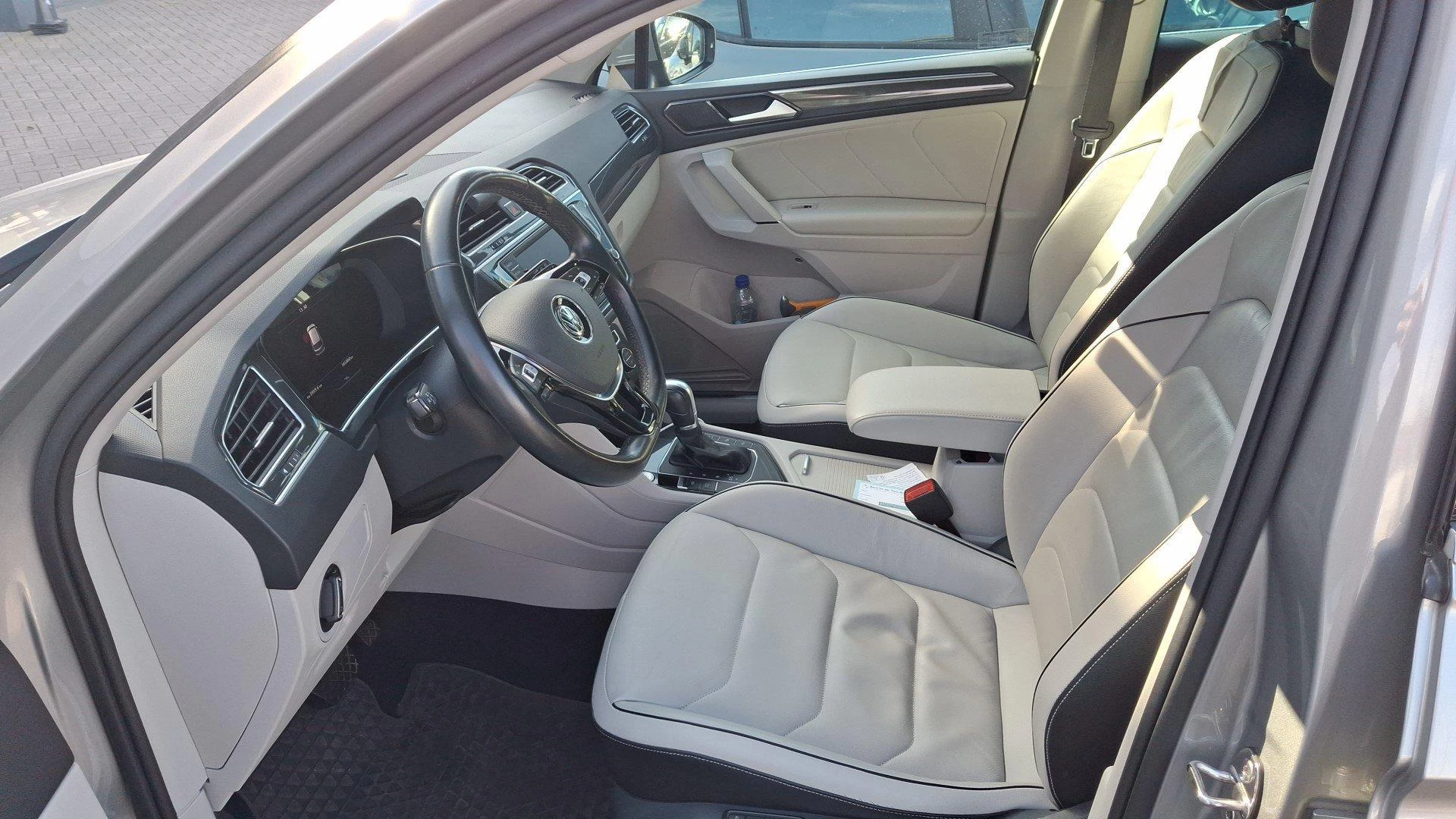 Volkswagen-Tiguan-image-6