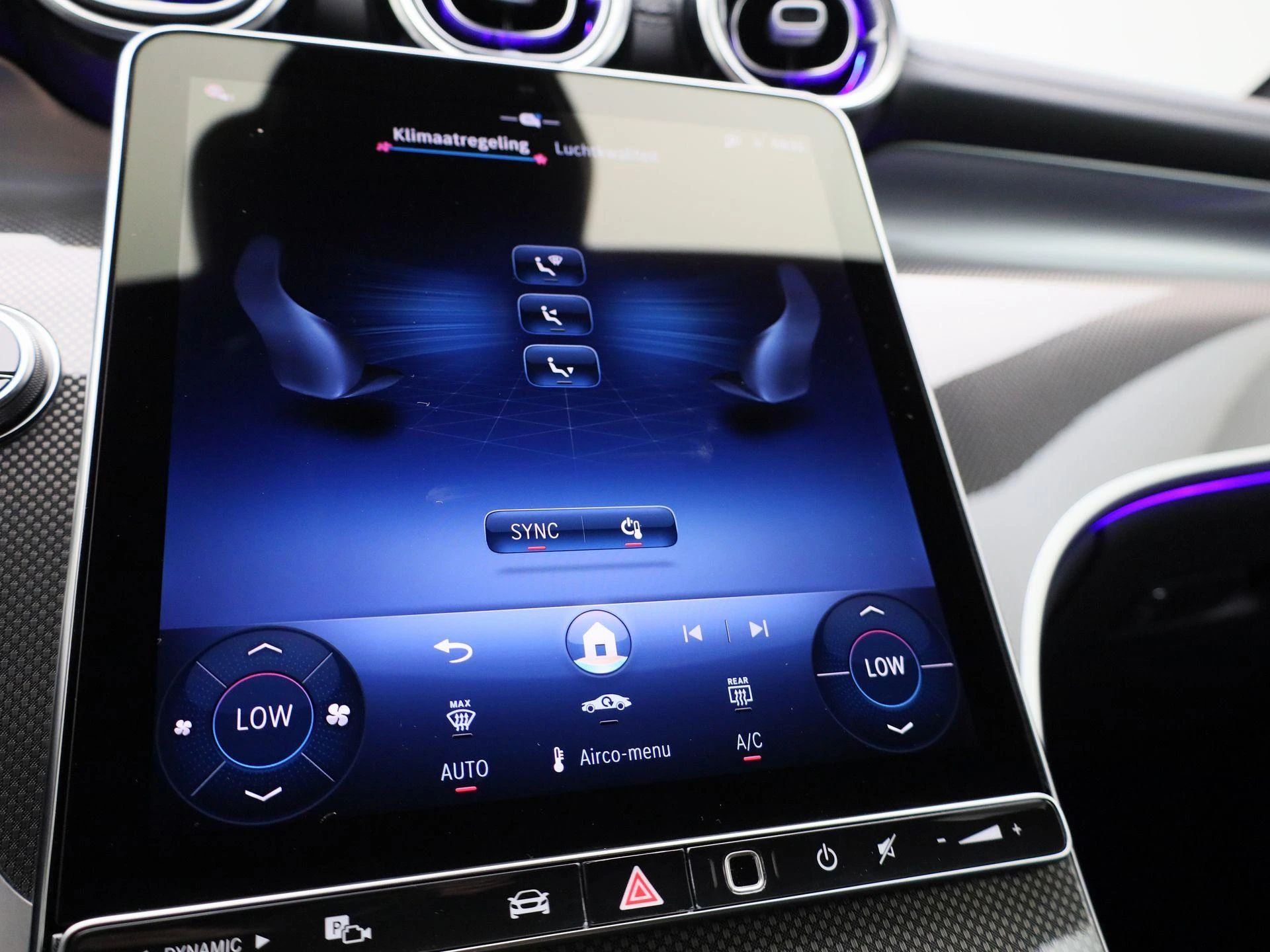 Mercedes-Benz-GLC-image-33