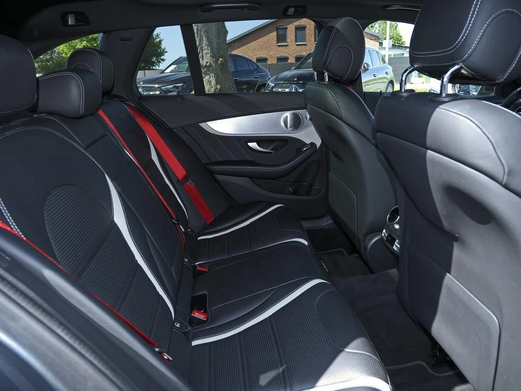 Mercedes-AMG-C-Klasse 63 S AMG-image-14