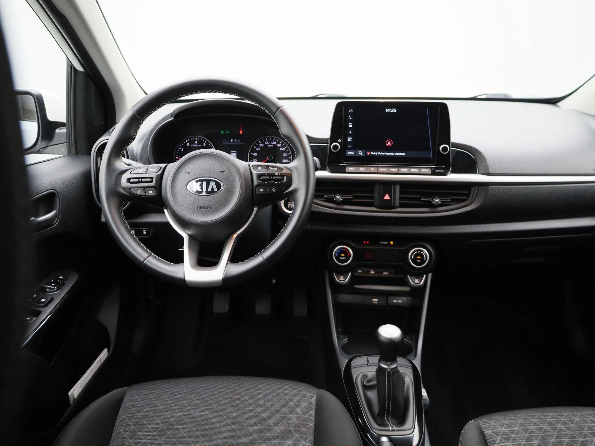 Kia-Picanto-image-7