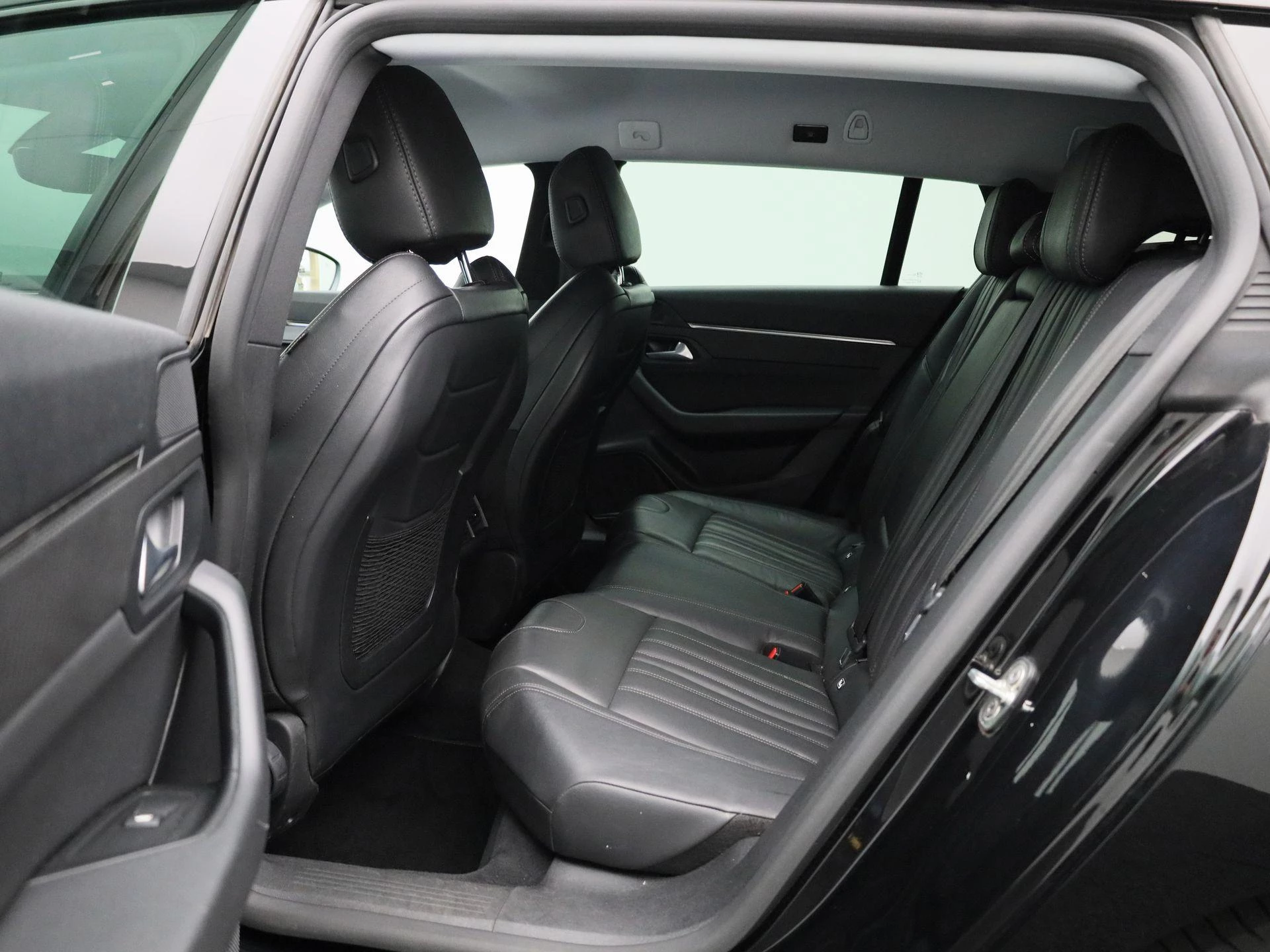 Peugeot 508 SW 1.6 Hybrid 225 e-EAT8 Allure Pack