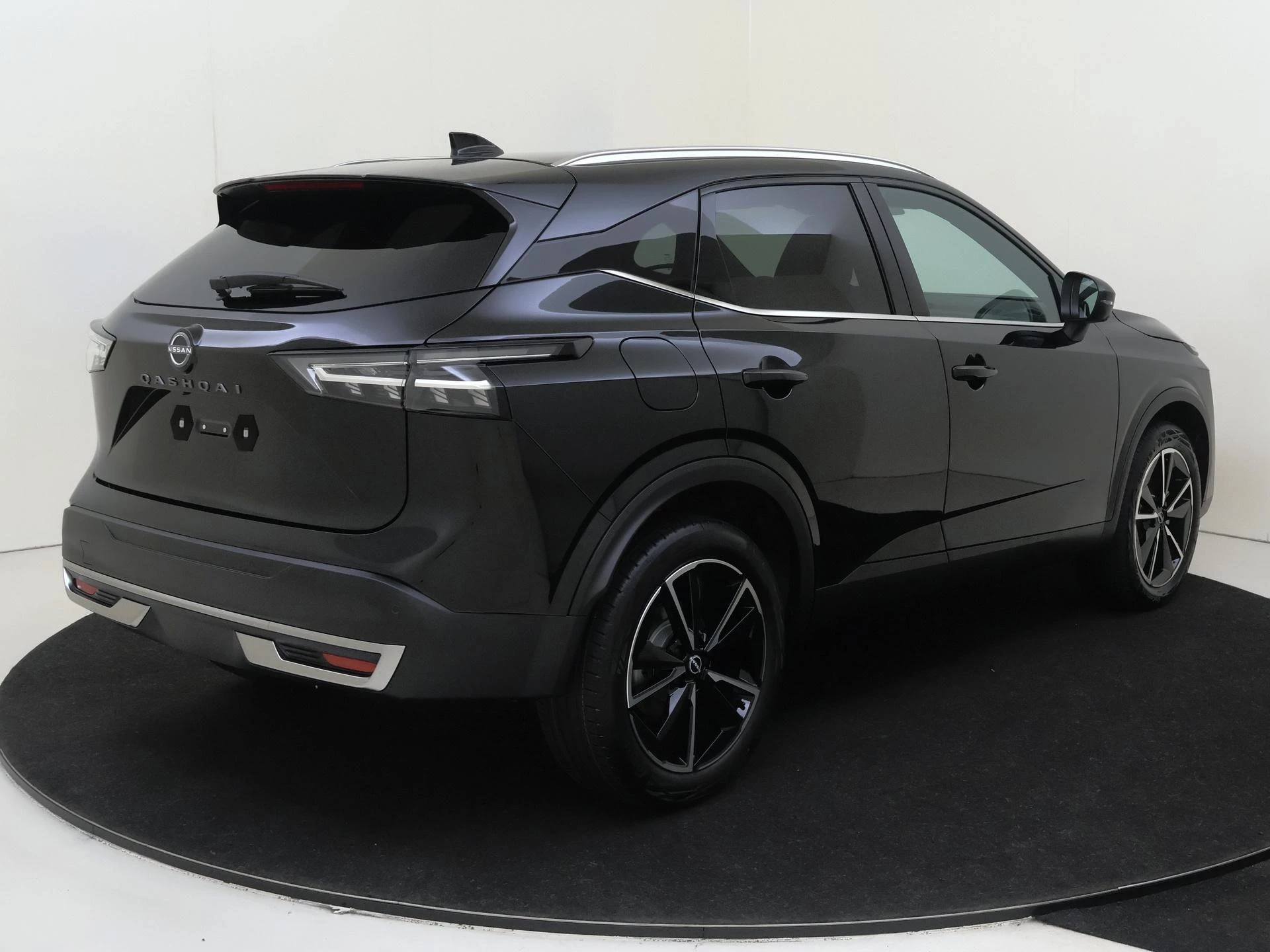 Nissan-QASHQAI-image-3