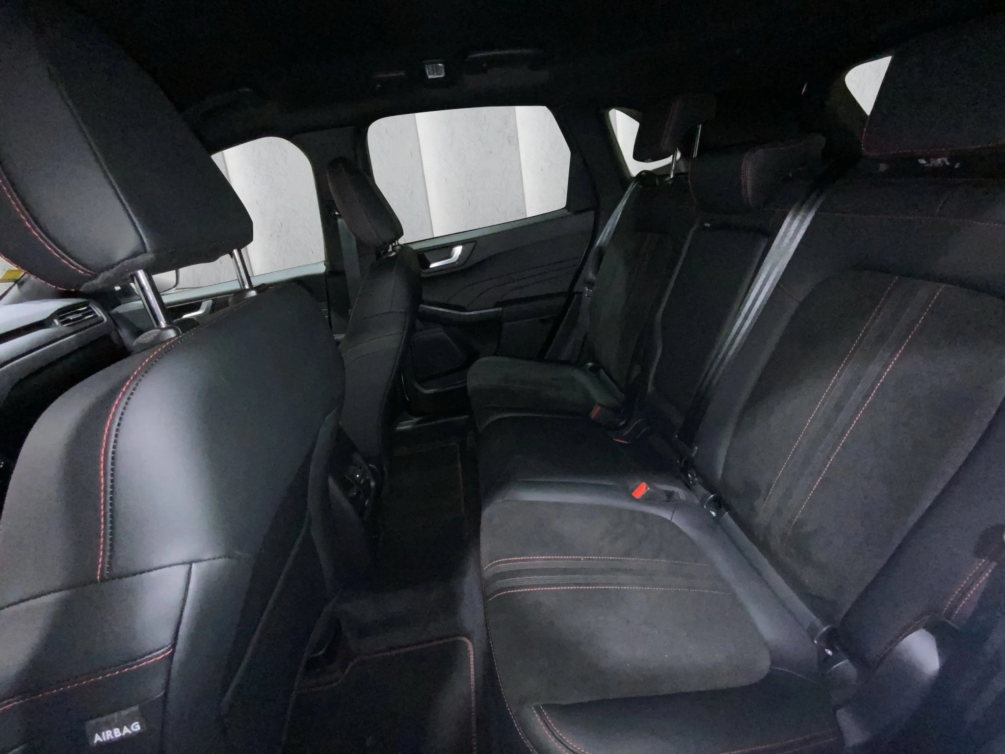Ford Kuga ST-Line X Aut.*360GRAD*LED-MATRIX*NAVI*GRA*WINTER-PKT.
