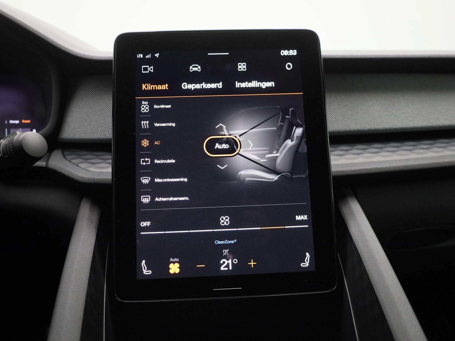 Polestar-2-image-17