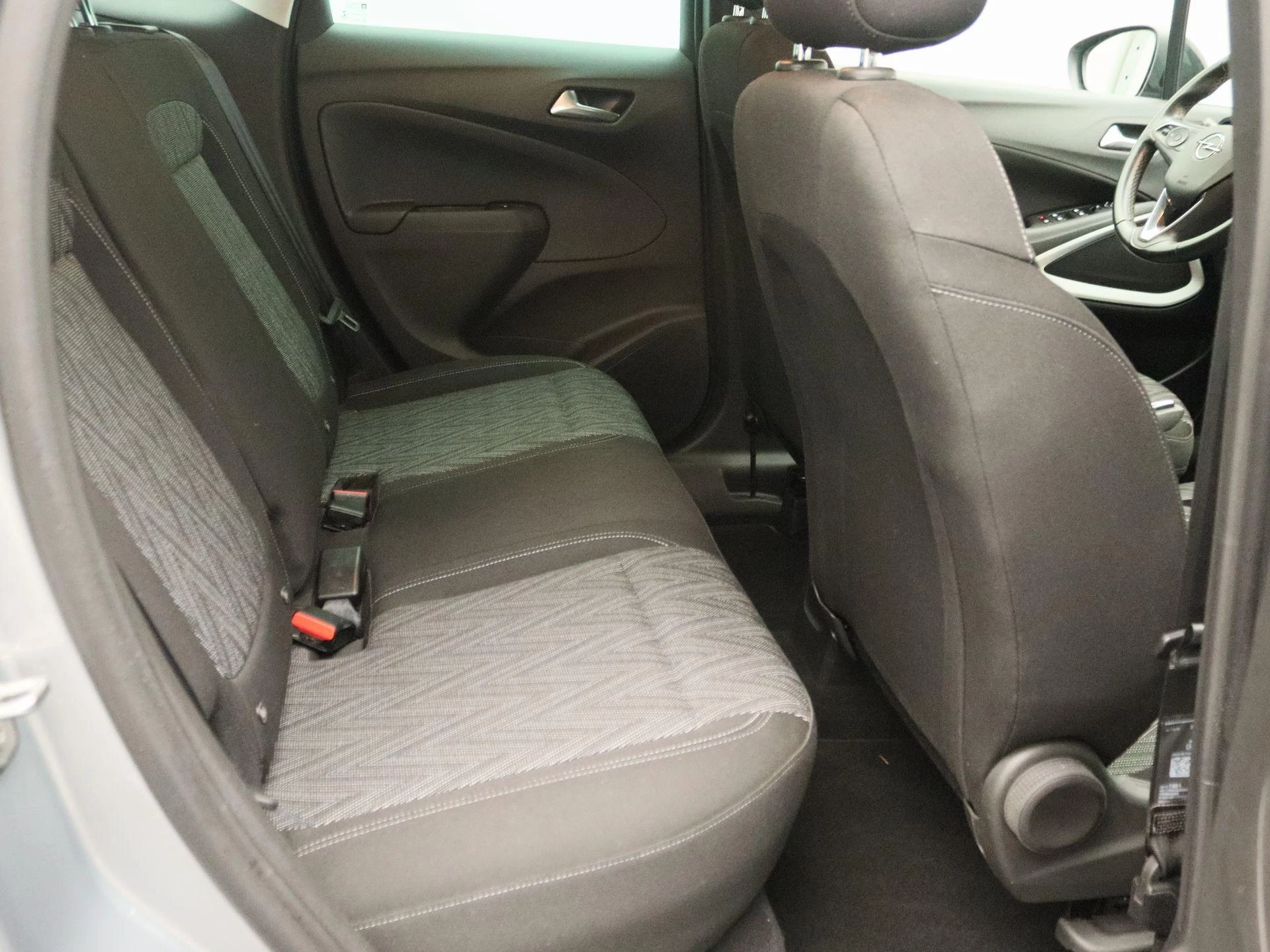 Opel-Crossland X-image-25