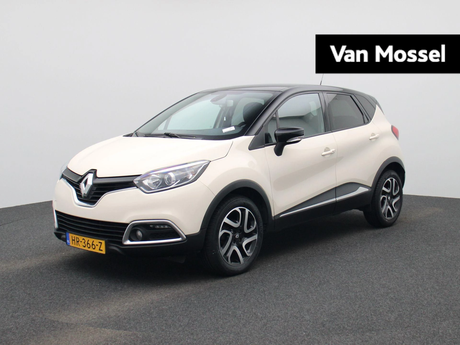 Renault-Captur-image-0