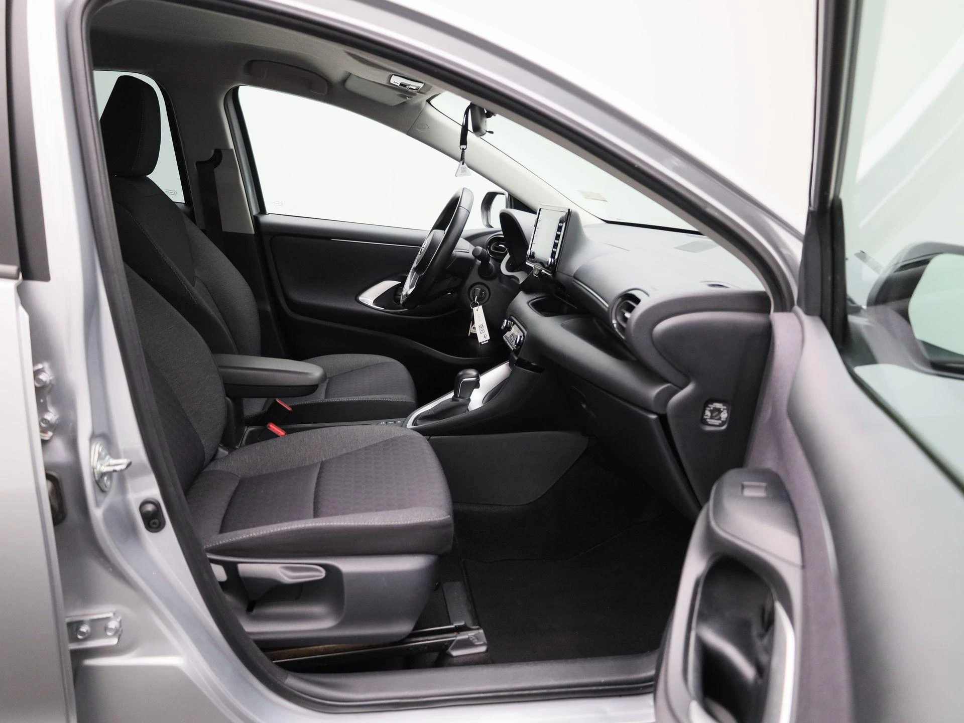 Toyota-Yaris-image-30