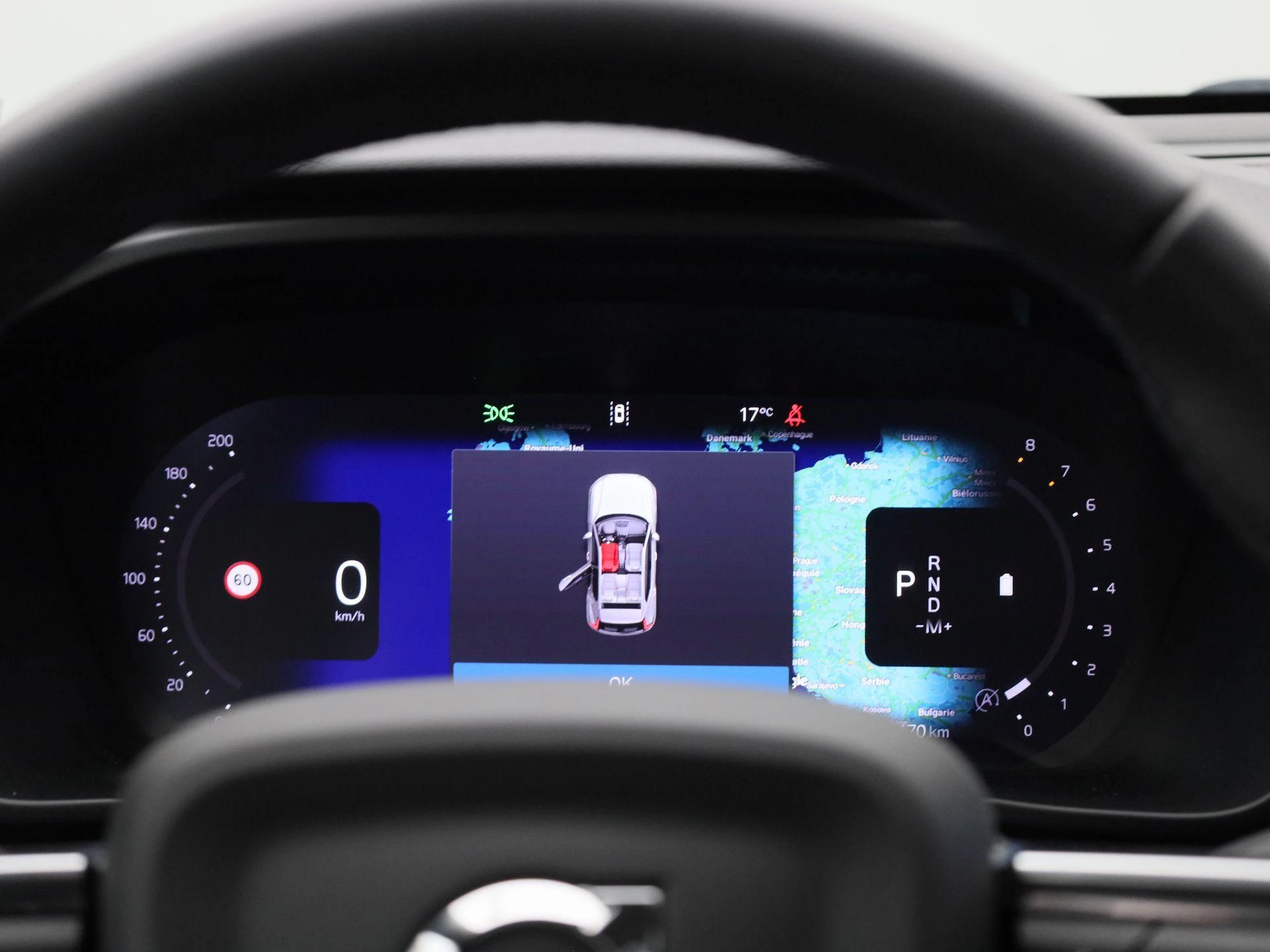 Volvo XC40 B3 Core DCT