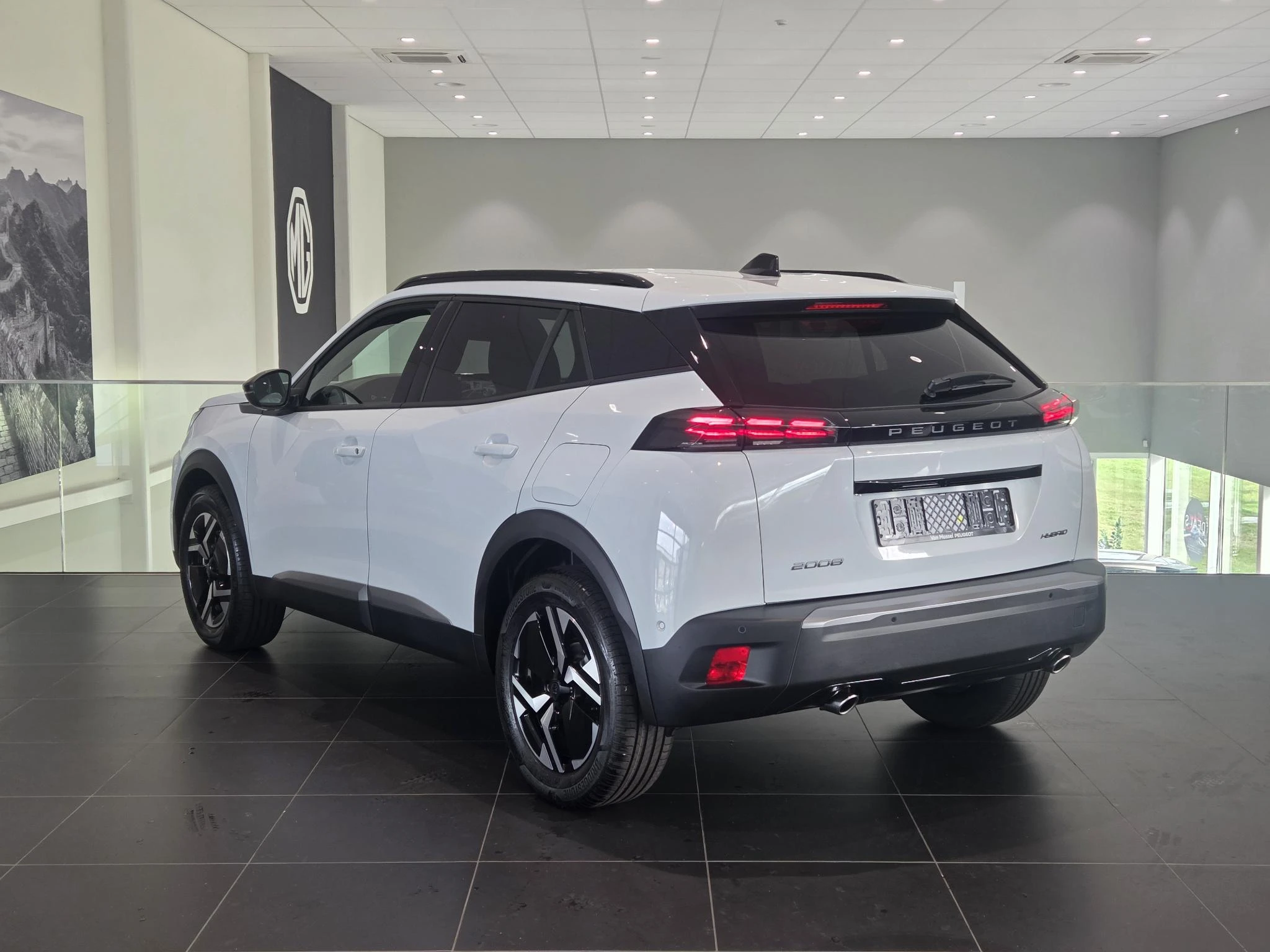 Peugeot-2008-image-3