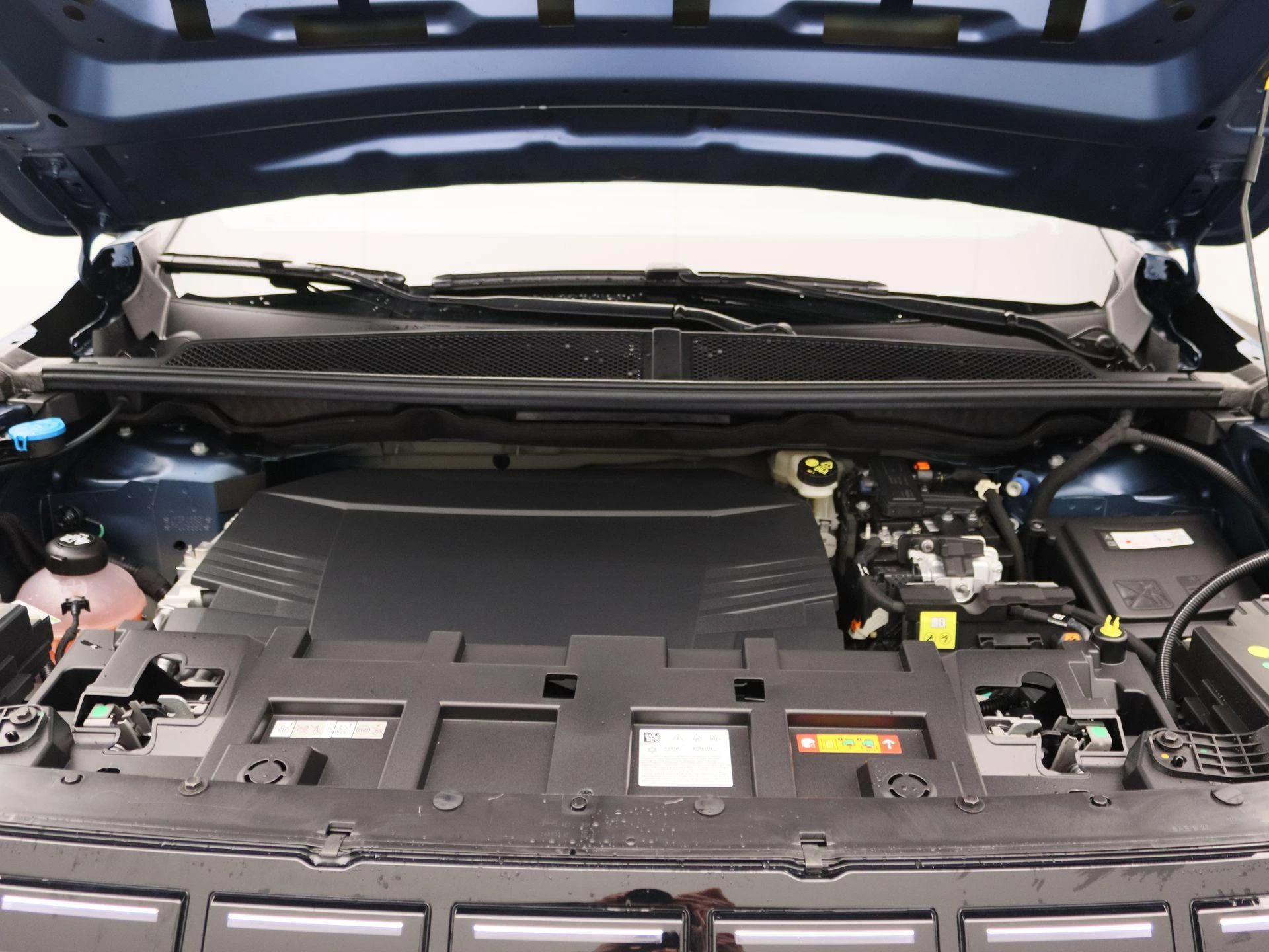 Jeep Compass First Edition 74 kWh