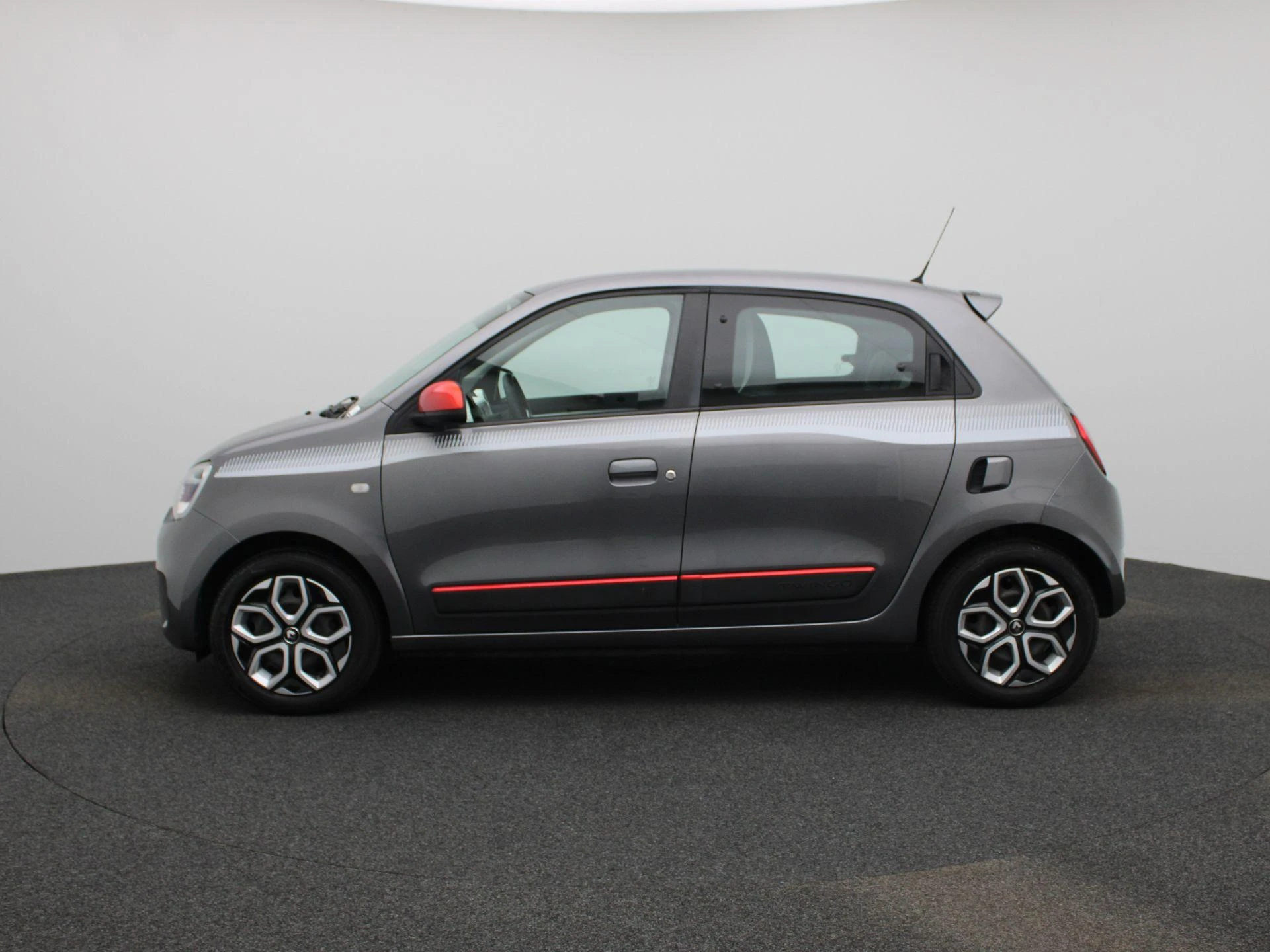 Renault-Twingo-image-3