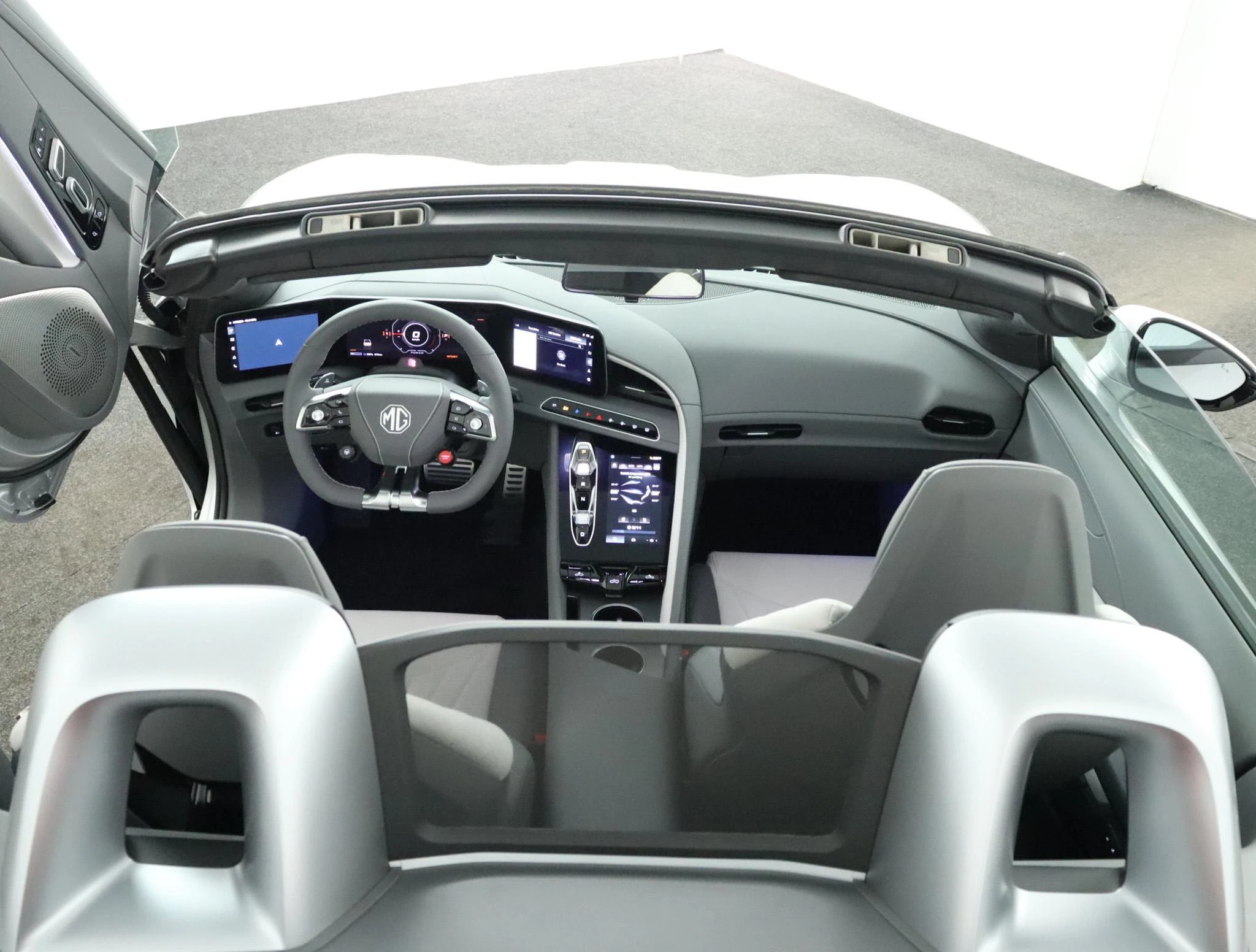 MG Cyberster Trophy Extended Range 77kWh