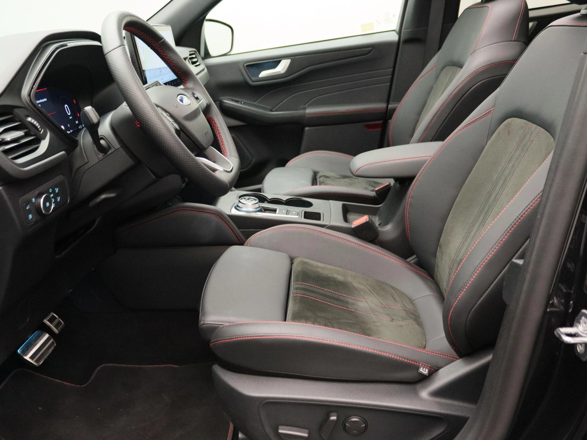 Ford-Kuga-image-12