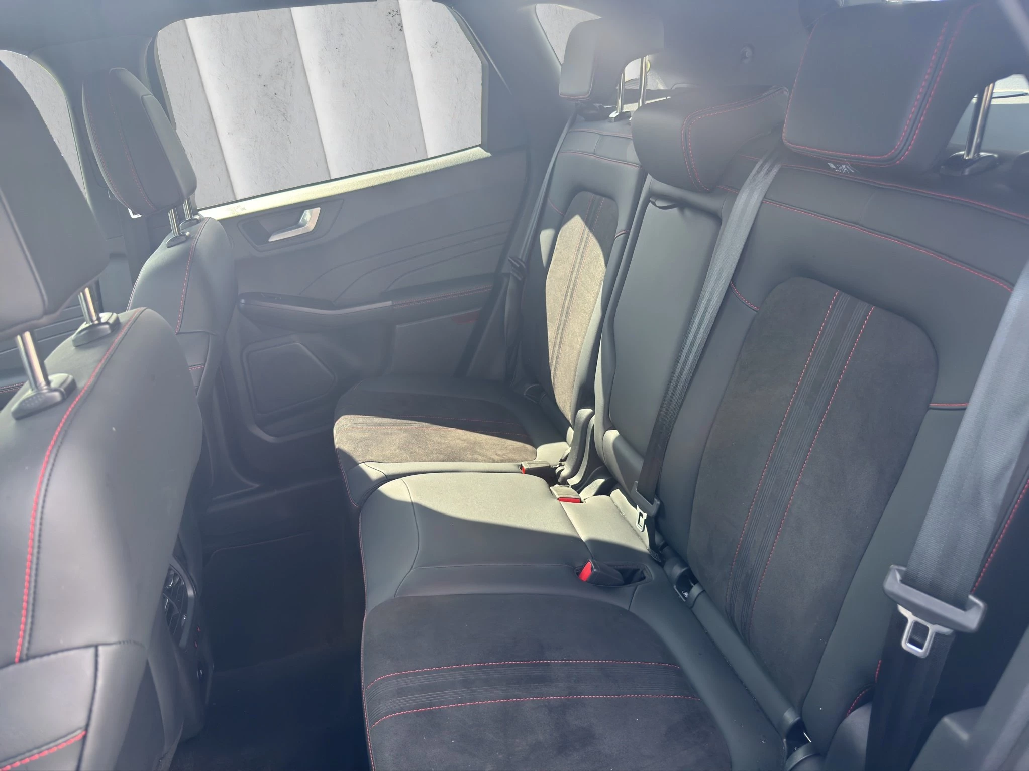 Ford Kuga ST-Line X Aut.*360GRAD*LED-MATRIX*NAVI*GRA*WINTER-PKT.