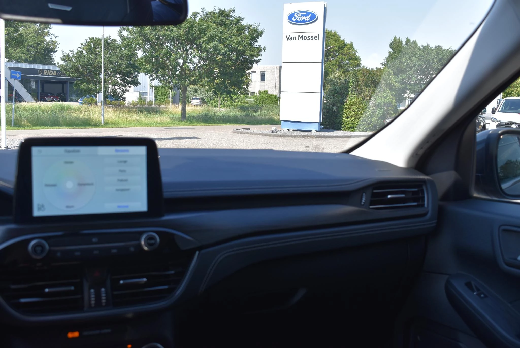Ford-Kuga-image-37