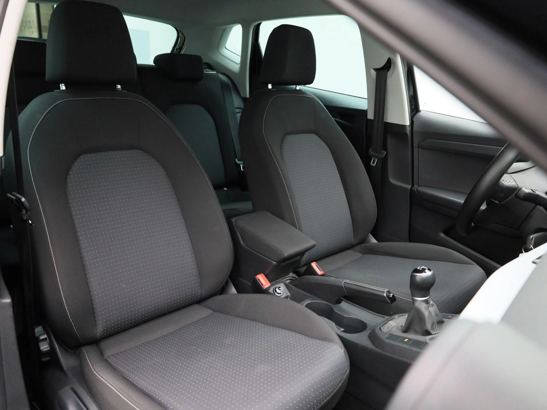 SEAT-Ibiza-image-33
