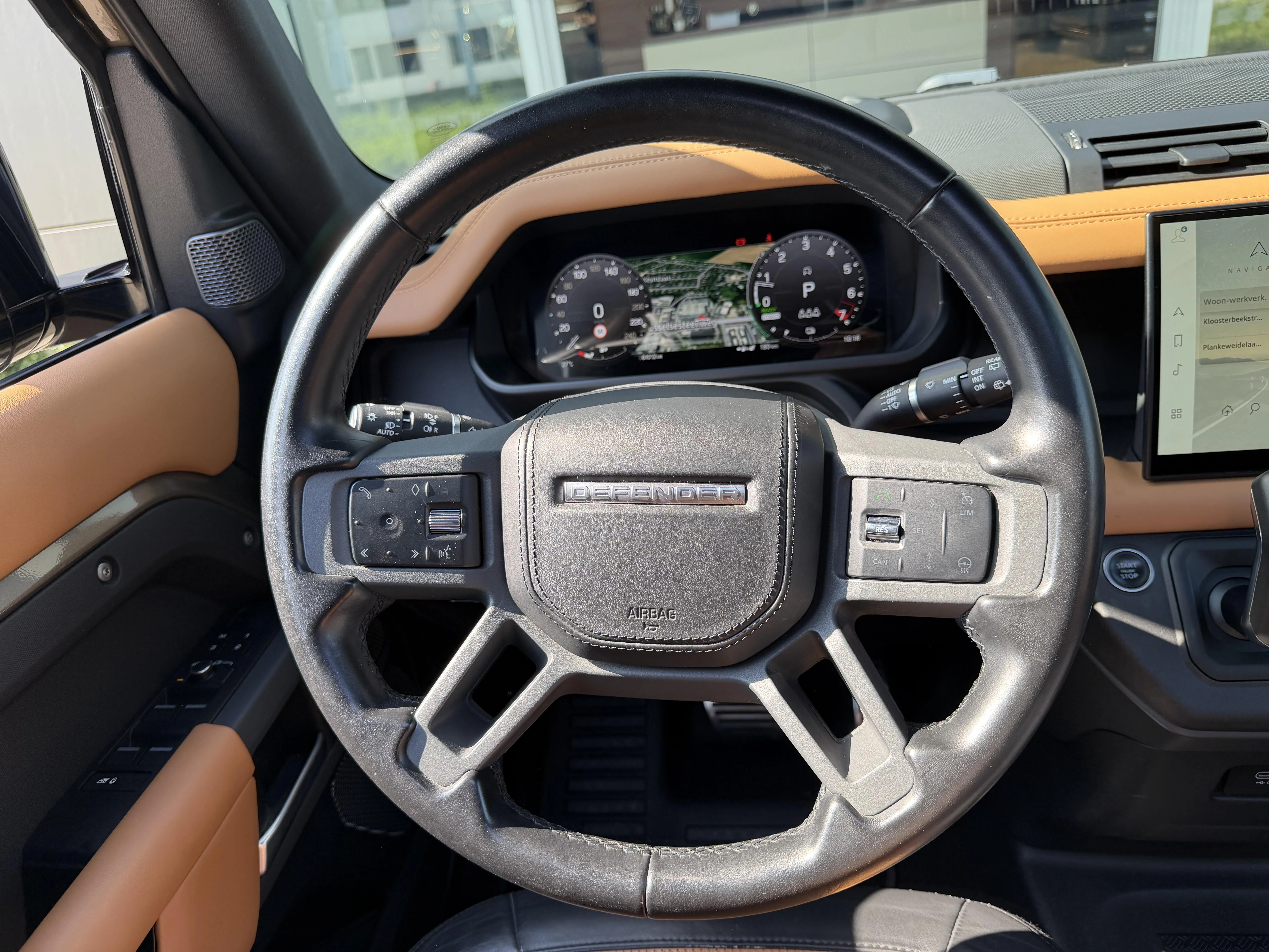 Land Rover Defender 110 P400e X AWD Auto