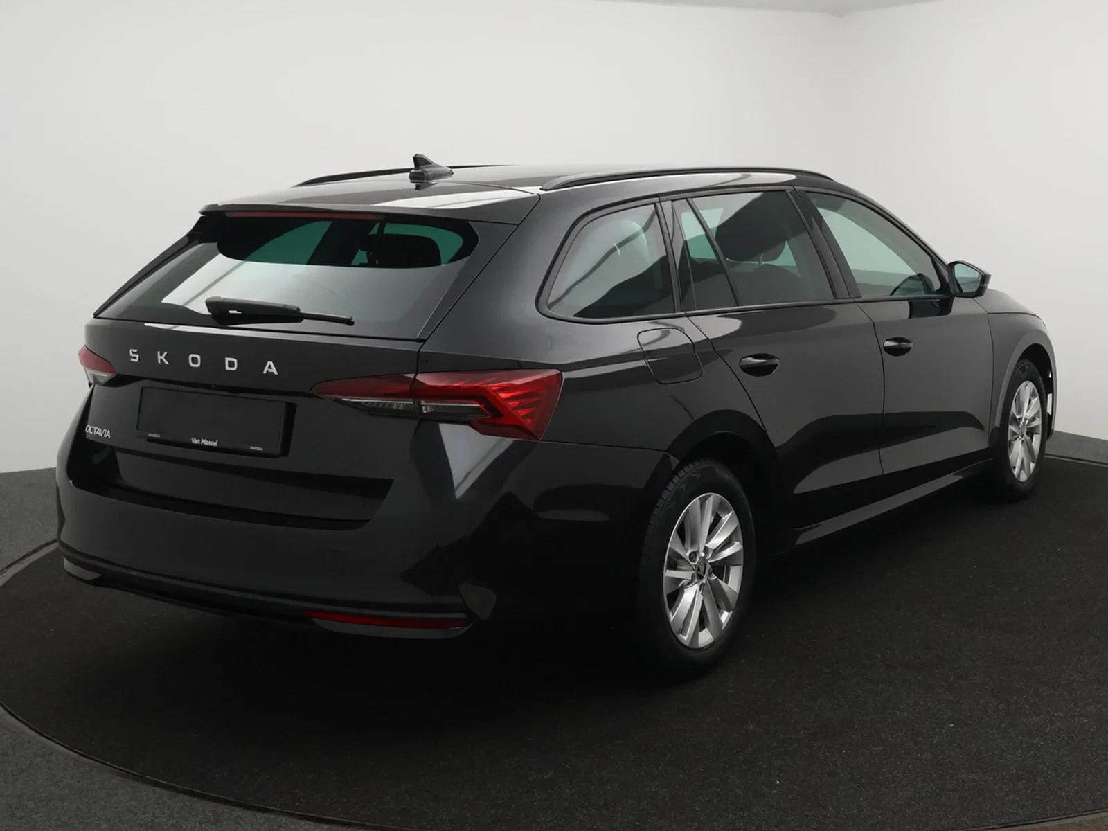 Škoda-Octavia-image-1