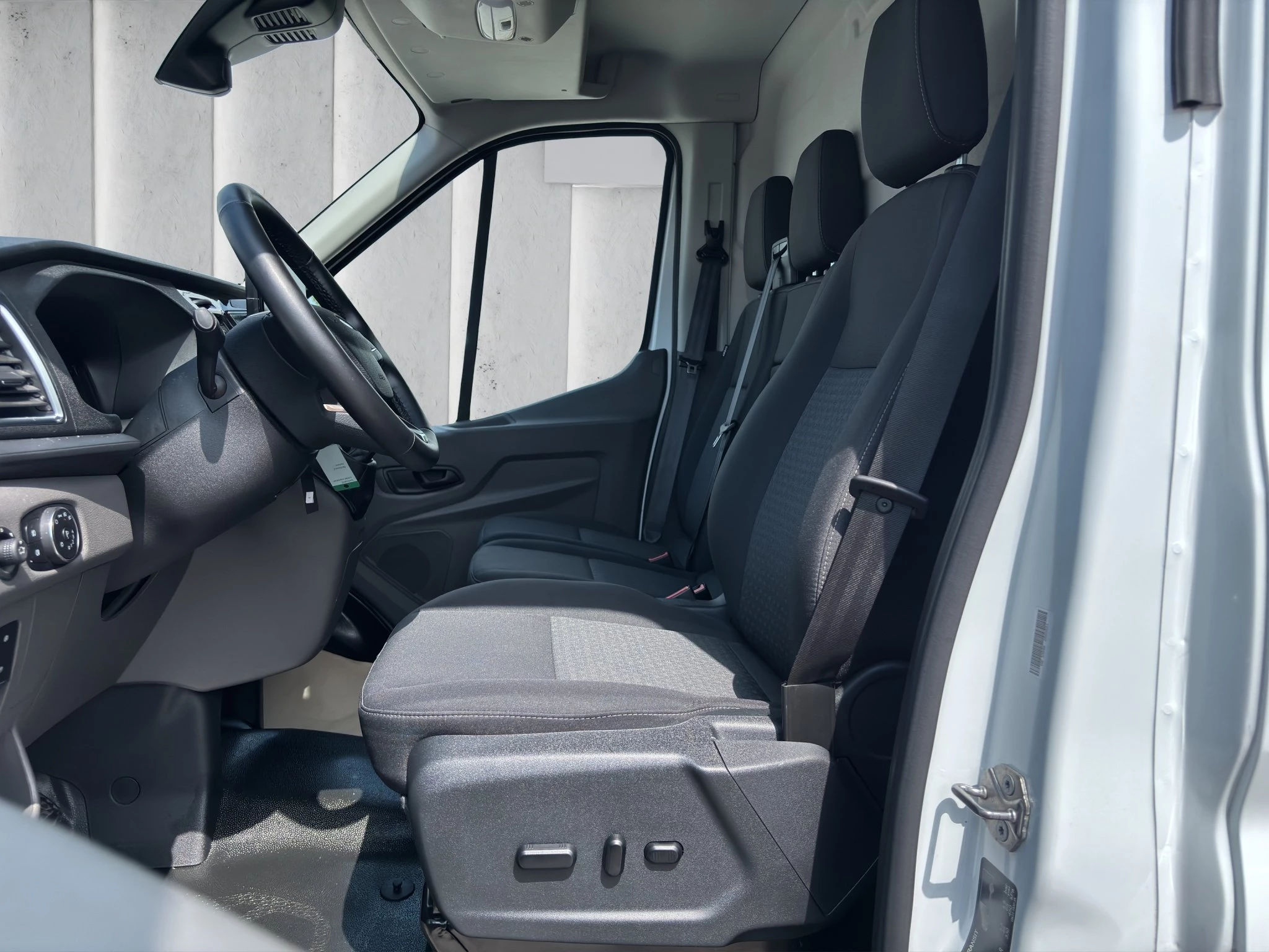 Ford-Transit-image-6