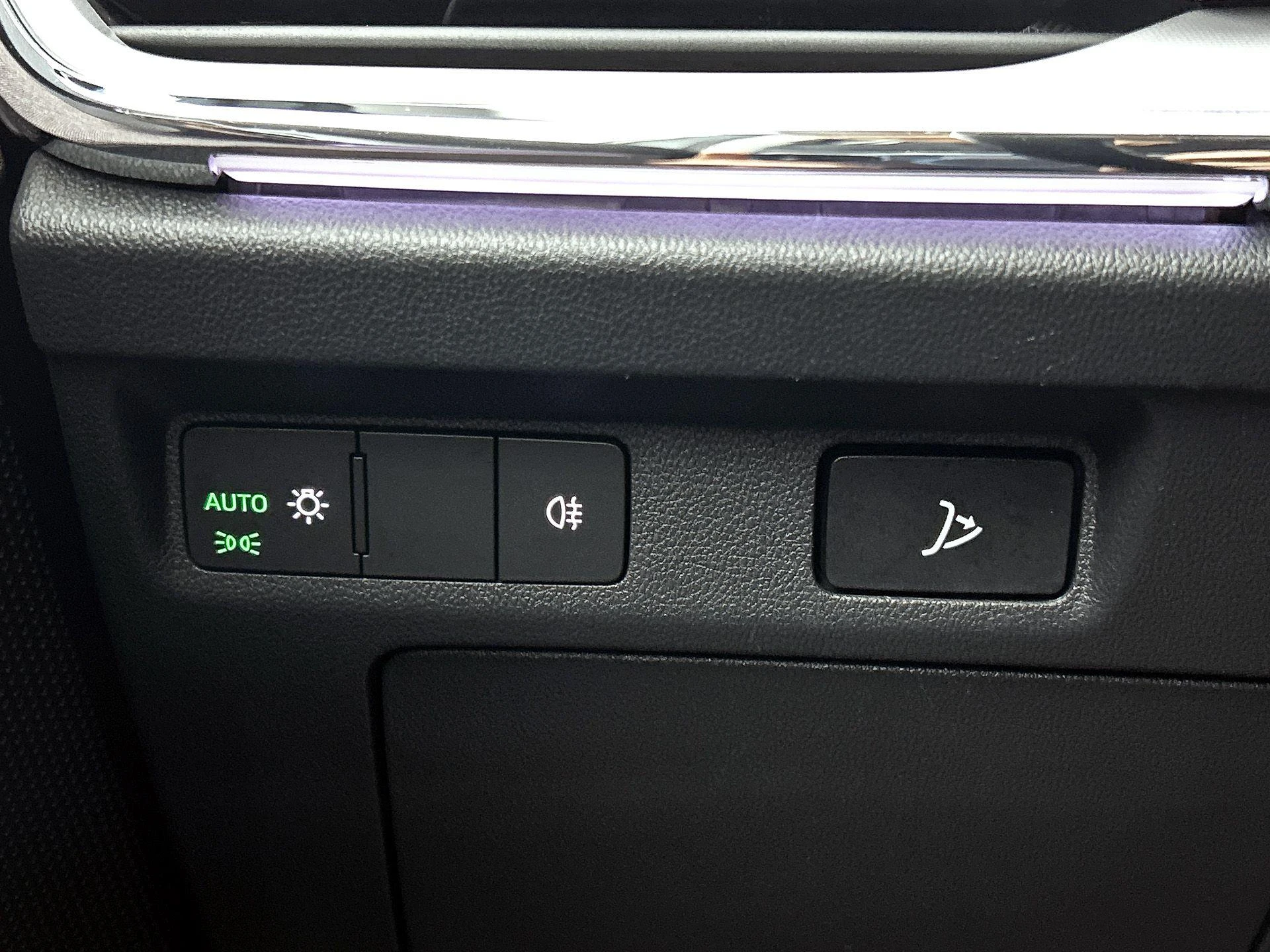Škoda-Enyaq iV-image-24
