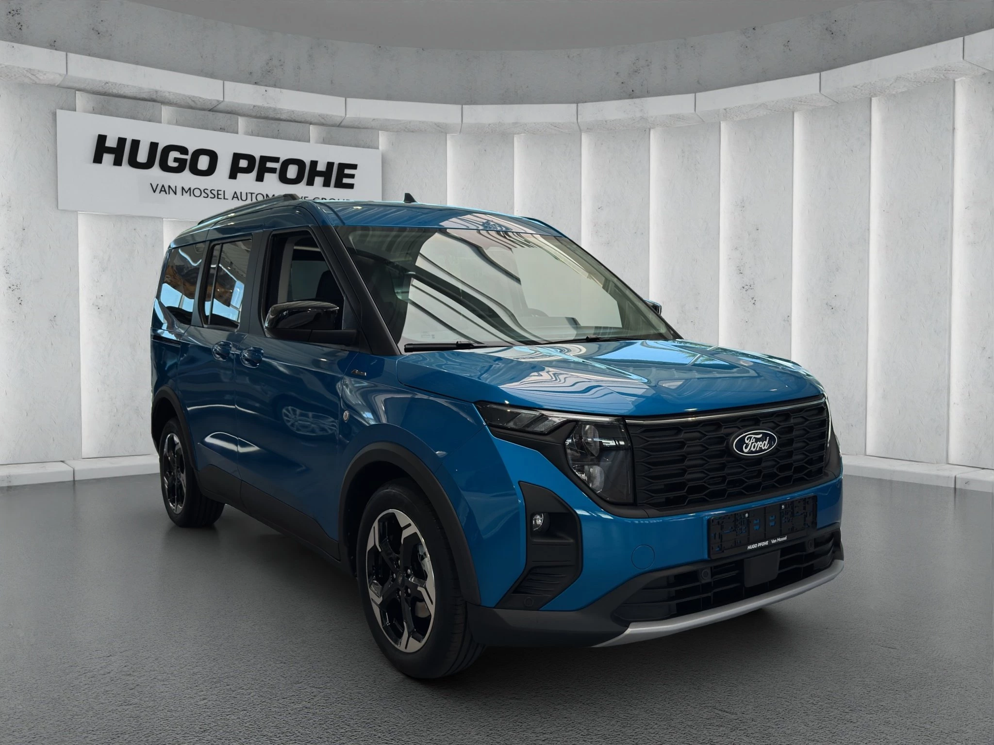 Ford Tourneo Courier Active 1.0 EcoBoost 92 kW Auto Kompaktvan. 5-türig