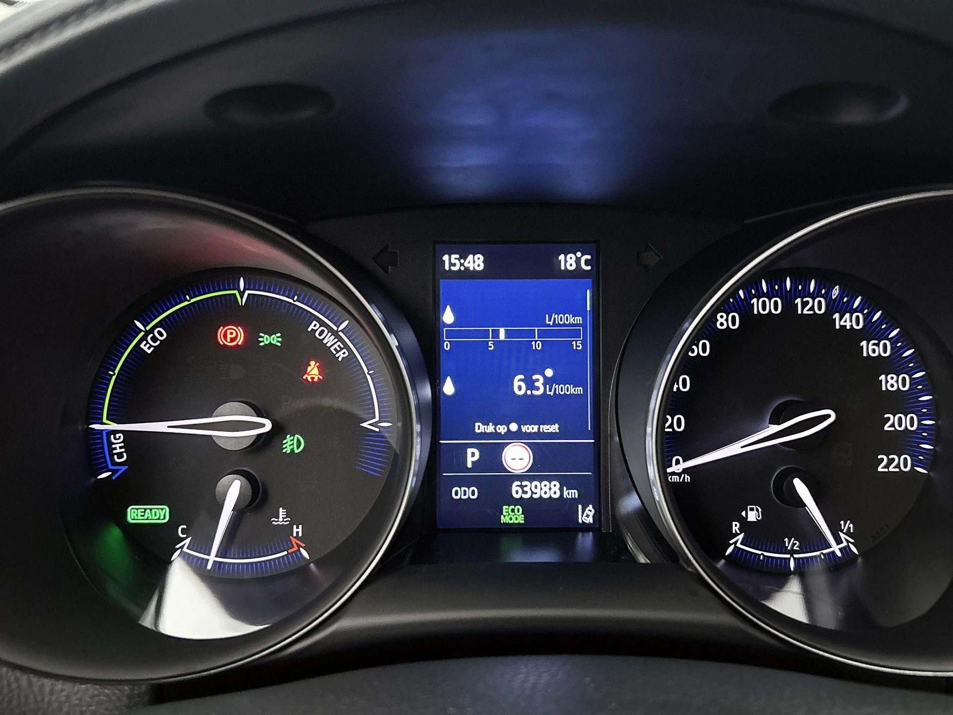 Toyota-C-HR-image-9