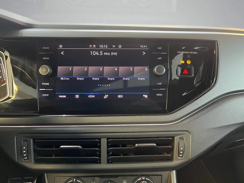Volkswagen-Taigo-image-8